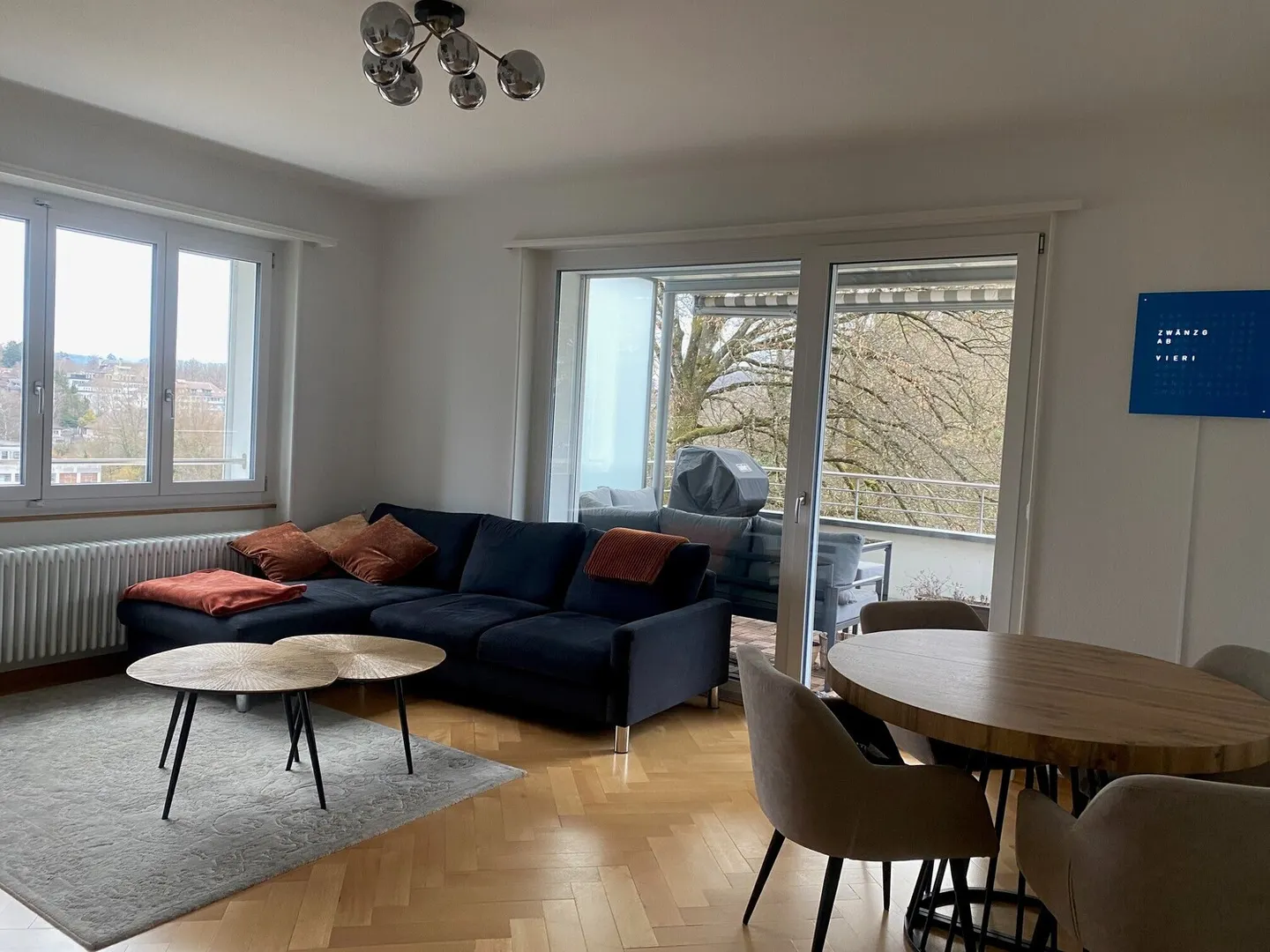 Apartment for rent - Photo 1 of 10