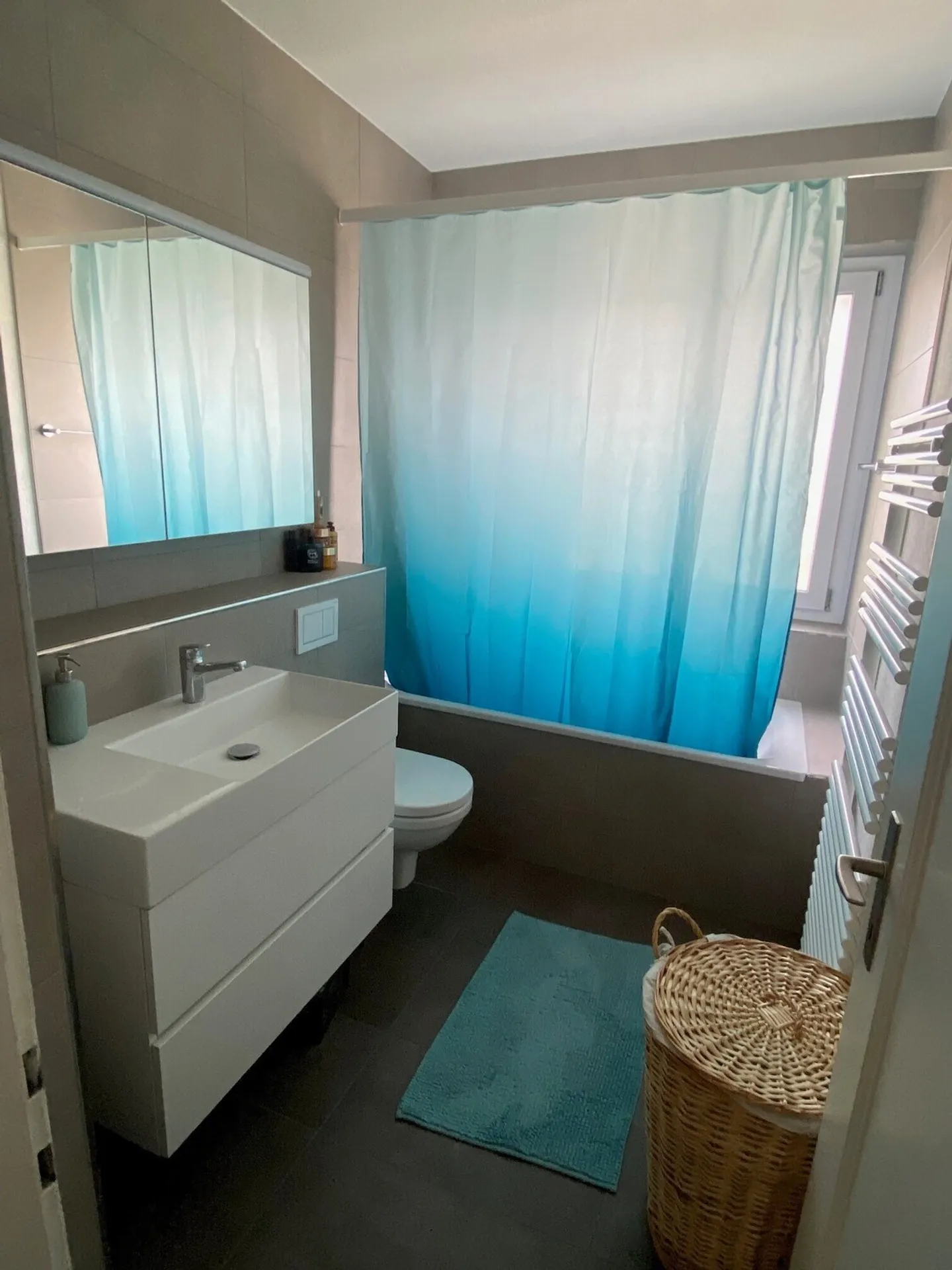 Apartment for rent - Photo 7 of 10