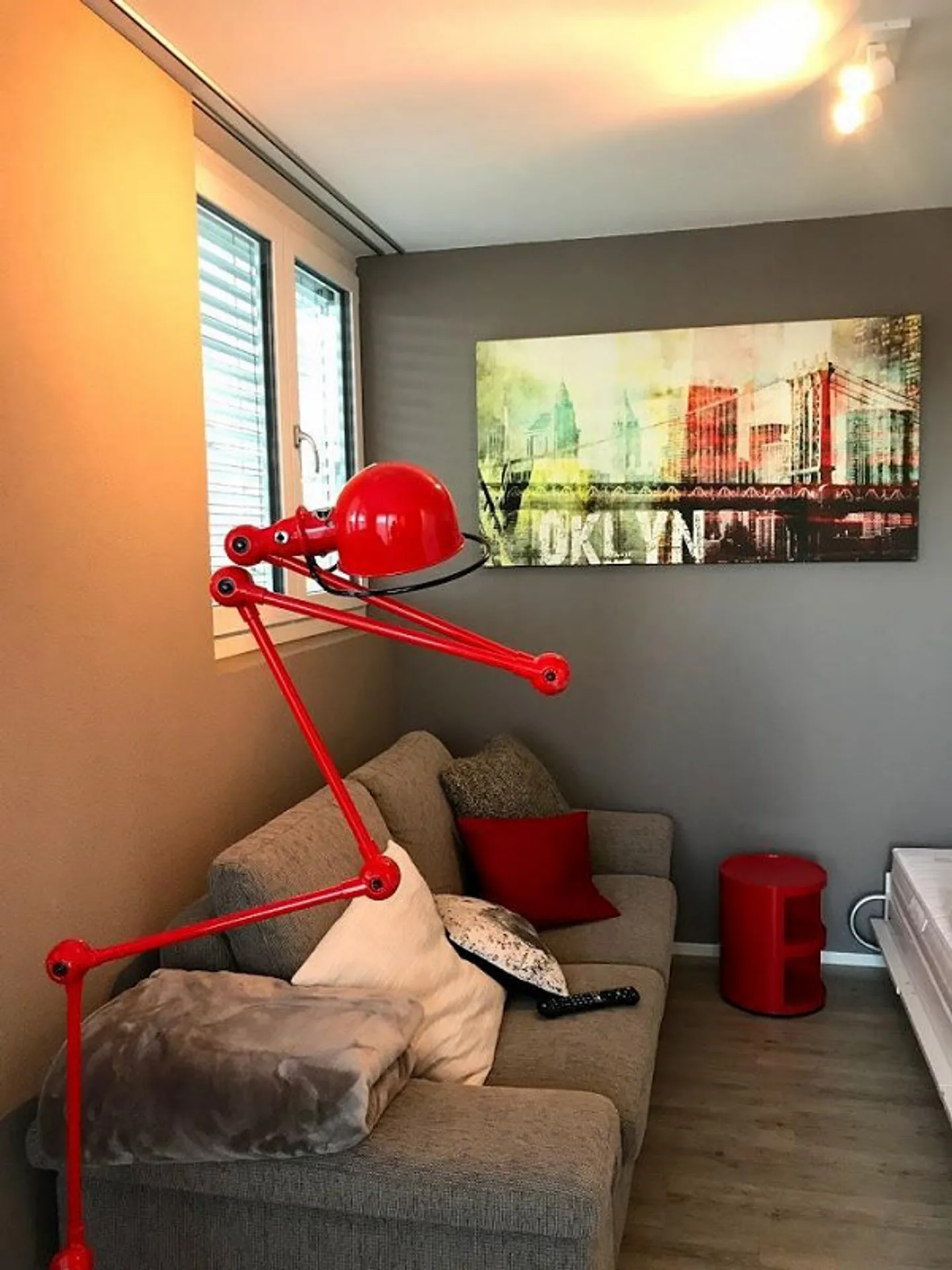 COPIE - Appartement simple entièrement meublé dans un bon emplacement - Photo 8 sur 11