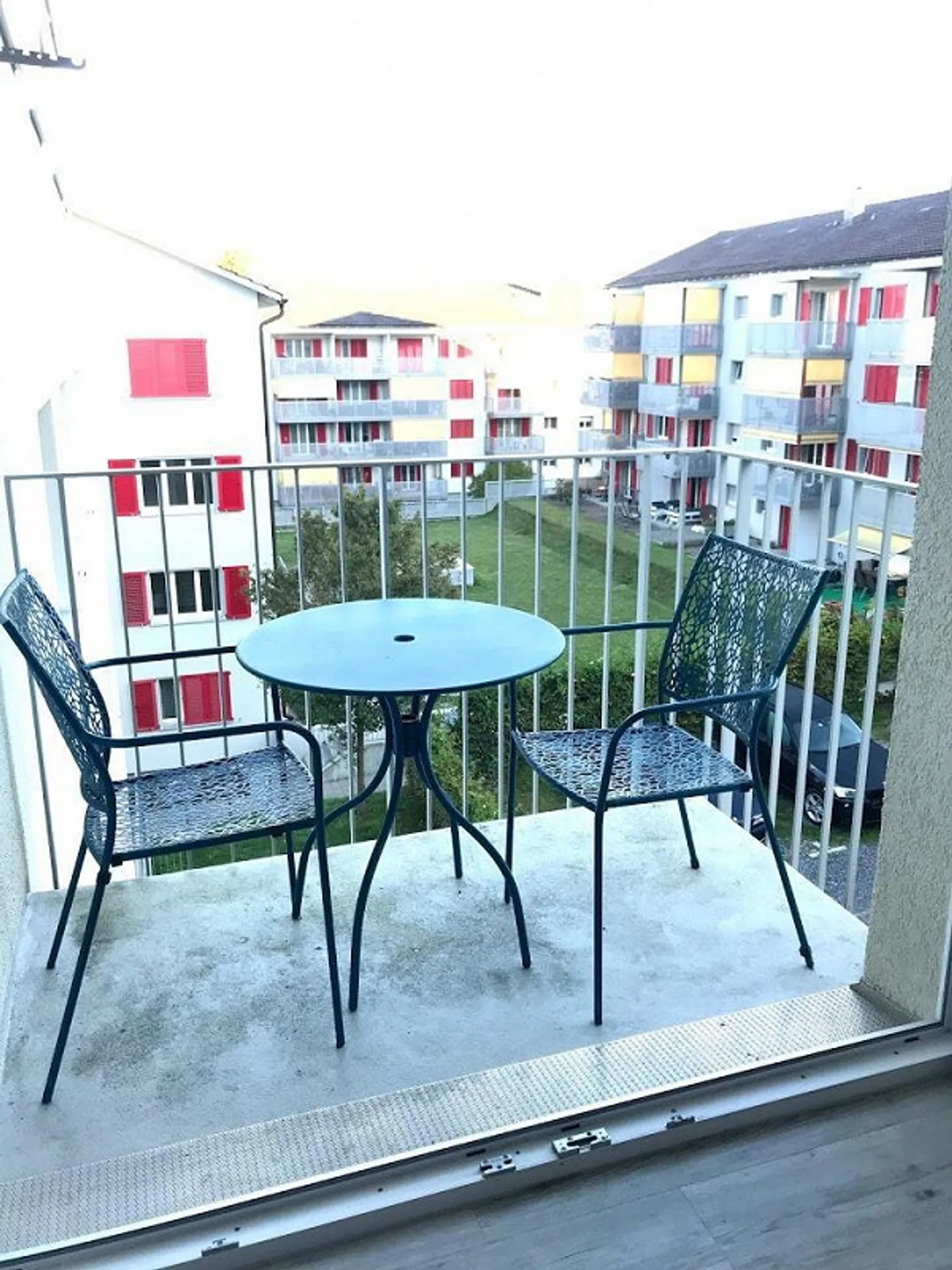 COPIE - Appartement simple entièrement meublé dans un bon emplacement - Photo 10 sur 11