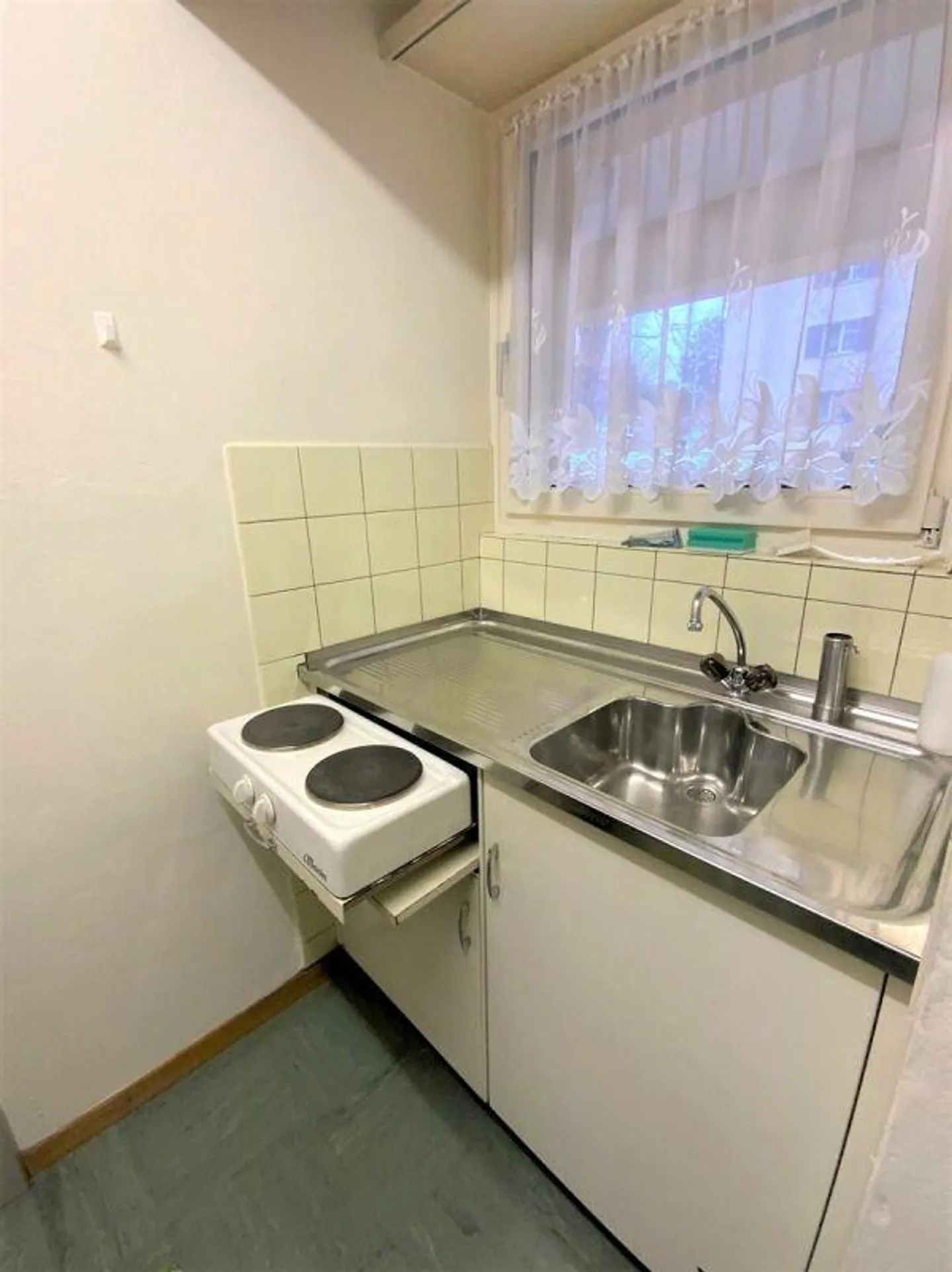 Charmante 1 ZWG in ruhigem Quartier - Foto 7 von 8