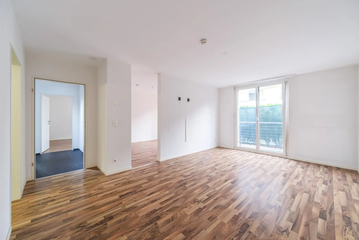 Grosse 5 1/2-Zimmer-Wohnung mit eigenem Garten - Photo 8 of 13