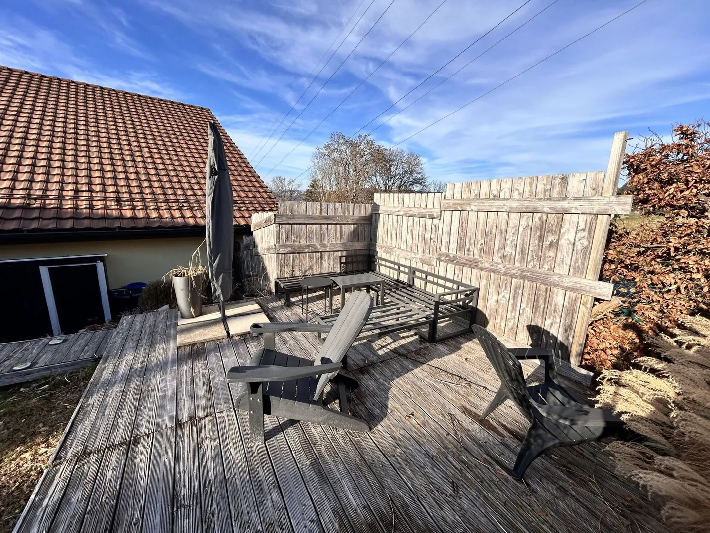 Villa in ruhiger Lage nur wenige Schritte von den Annehmlichkeiten entfernt - Foto 14 von 14