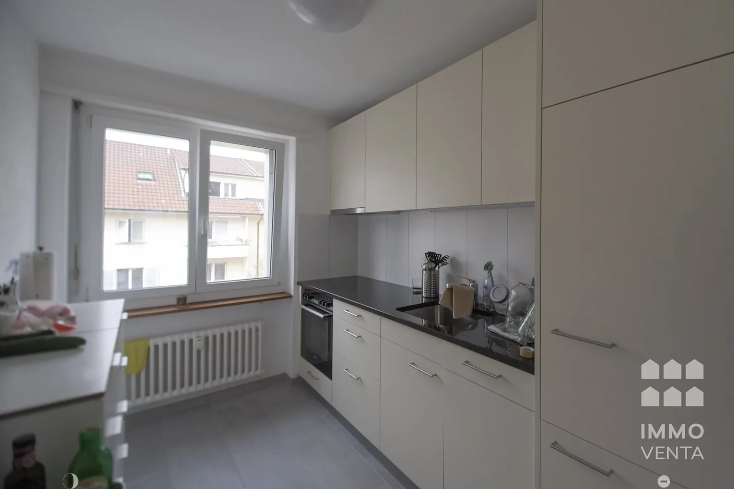Appartement moderne de 2,5 pièces à louer à Biel/Bienne - Photo 1 sur 12