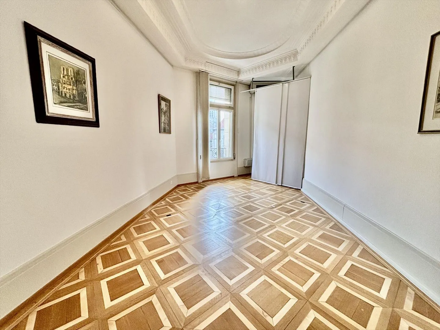 Superbes bureaux à louer au cœur de Lausanne 320 ou 406 m2 - Photo 1 sur 9