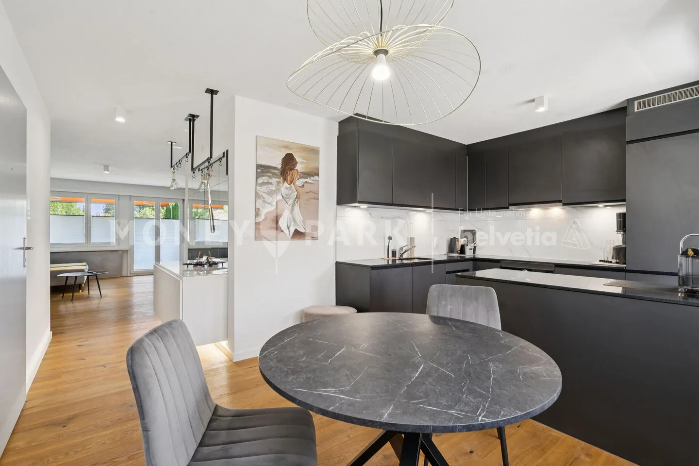 Appartamento attraente di 3,5 stanze con attrezzature moderne - Foto 3 di 10