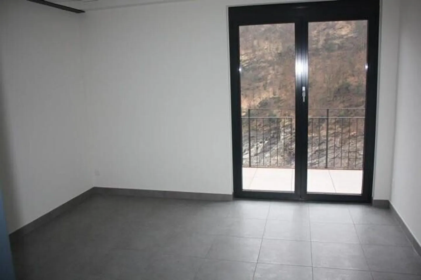 4 1/2-Room Attic Duplex with Garden Seating Area and Building Plot - Photo 5 of 13