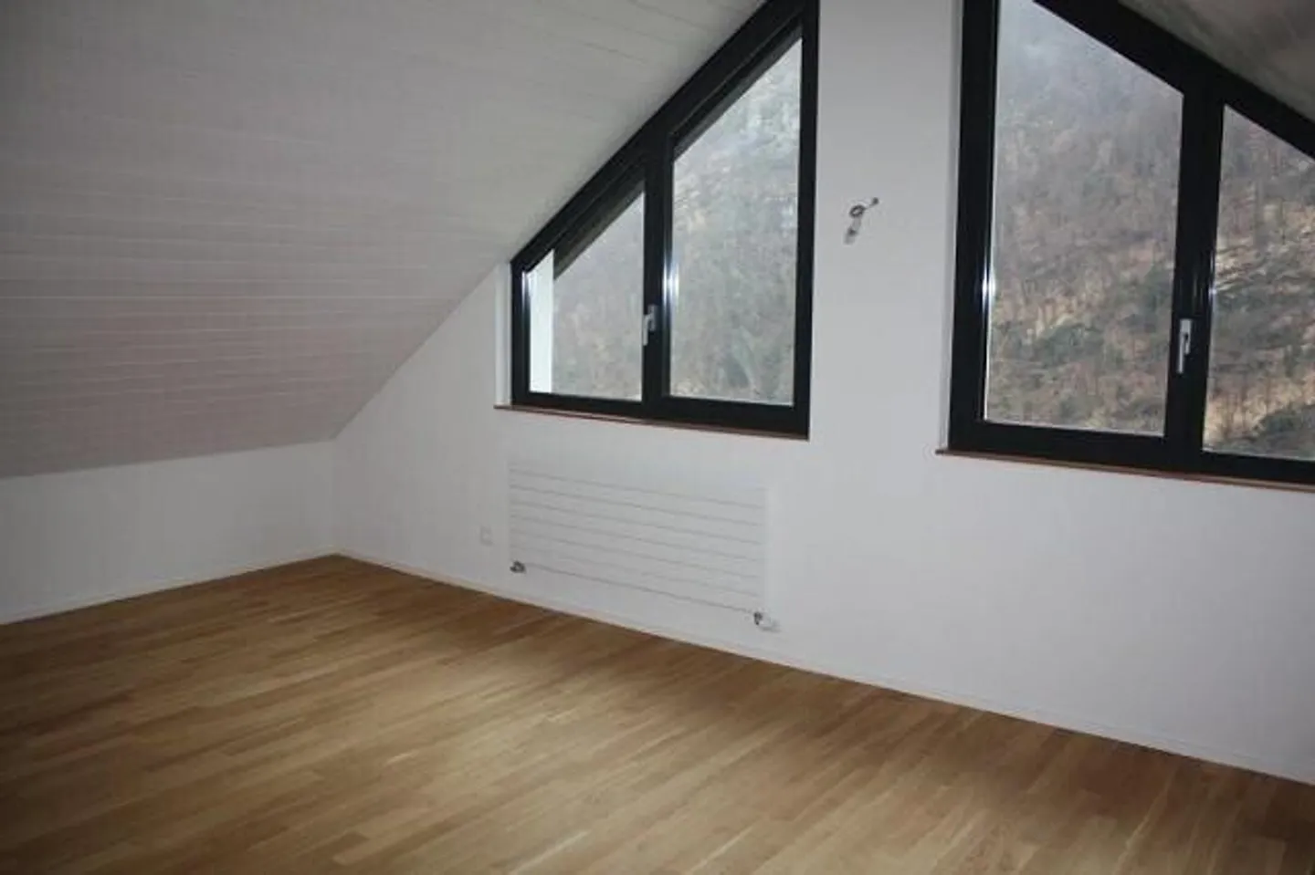4 1/2-Room Attic Duplex with Garden Seating Area and Building Plot - Photo 8 of 13