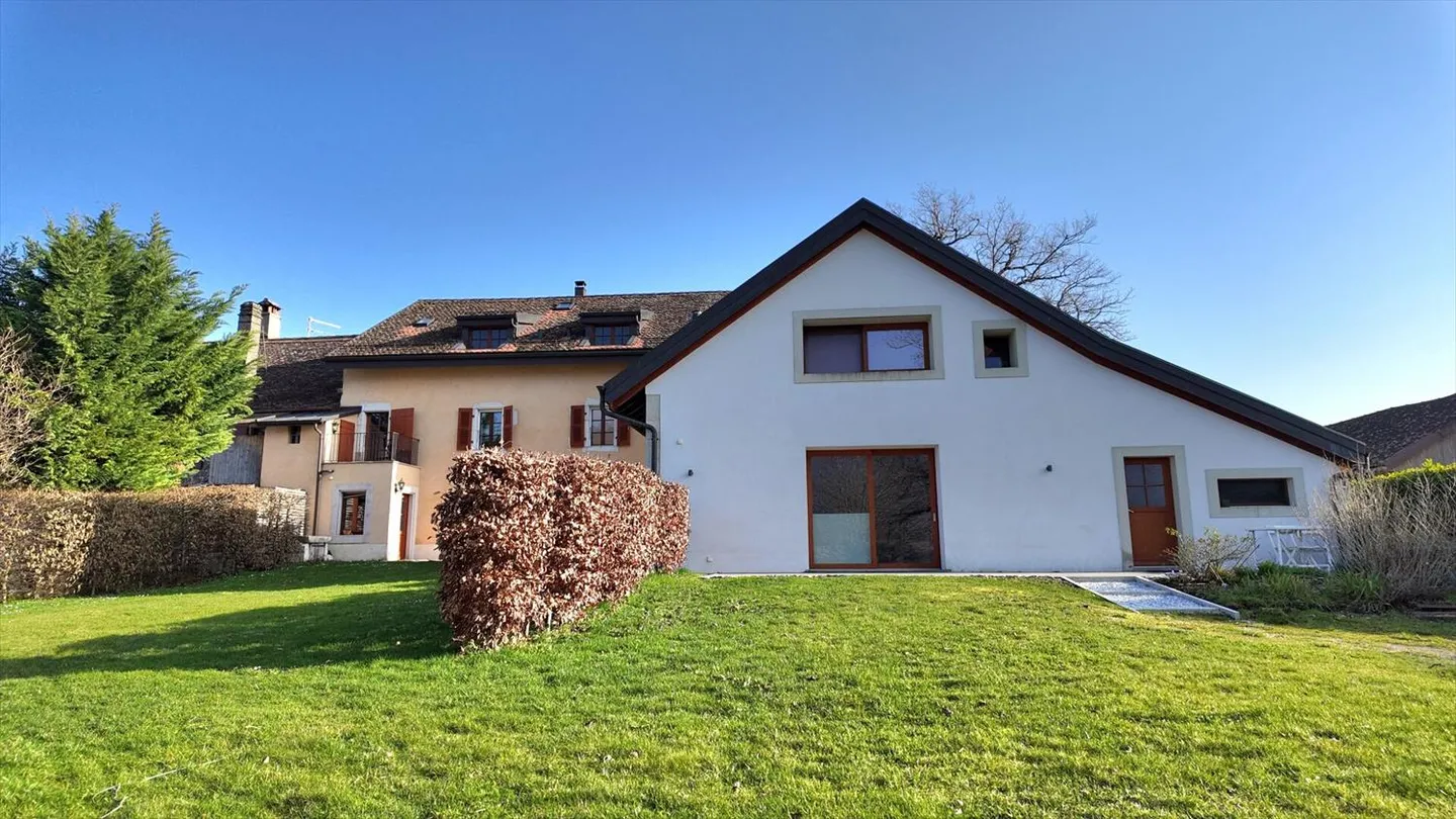 LA RIPPE - Individual Villa - Photo 2 of 13