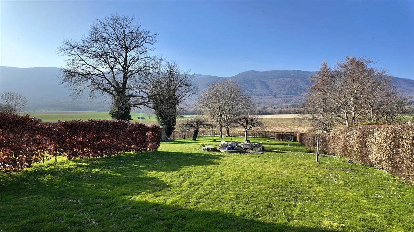 LA RIPPE - Individual Villa - Photo 3 of 13