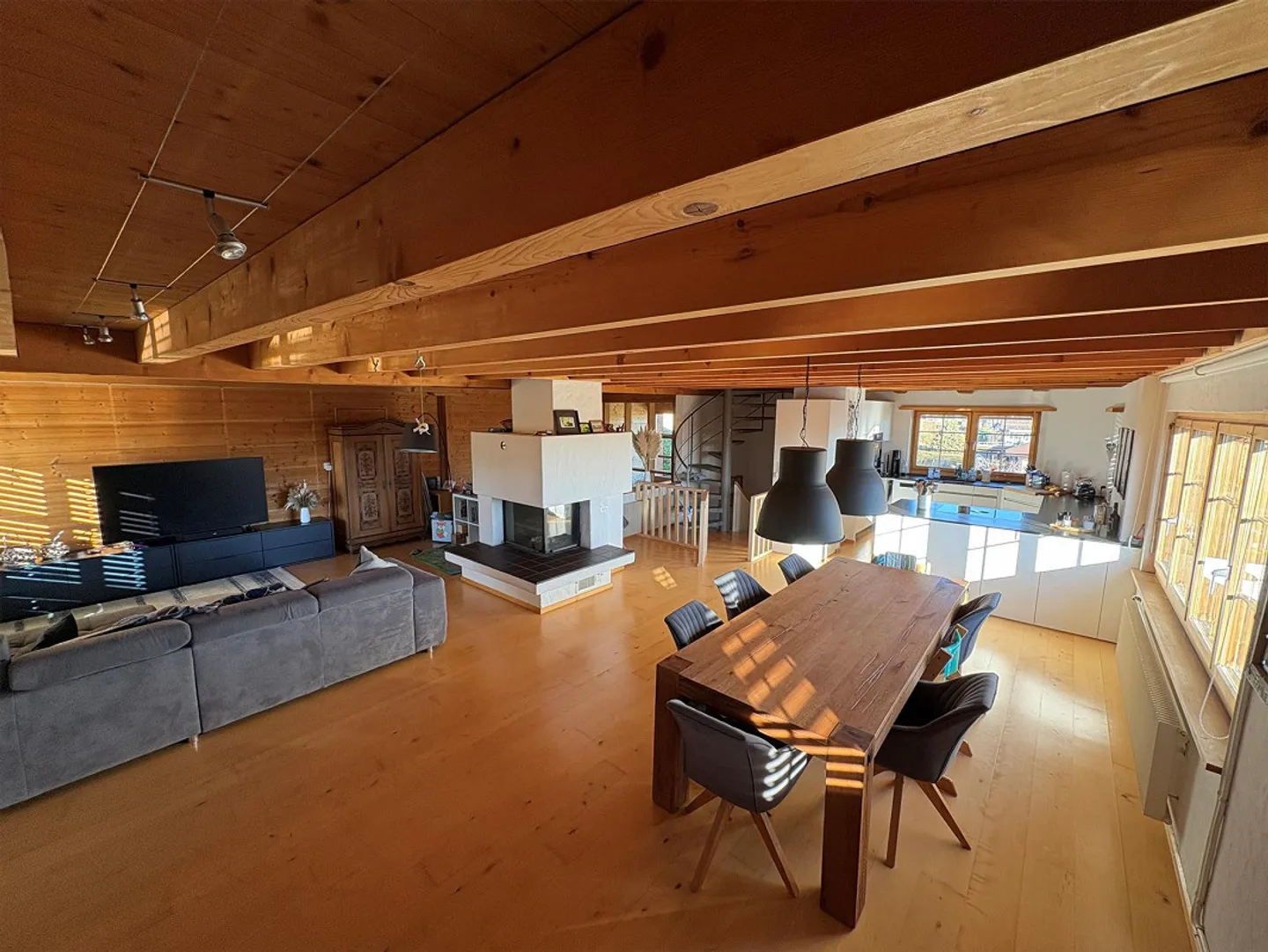 Maison individuelle de 5,5 pièces - Photo 1 sur 17