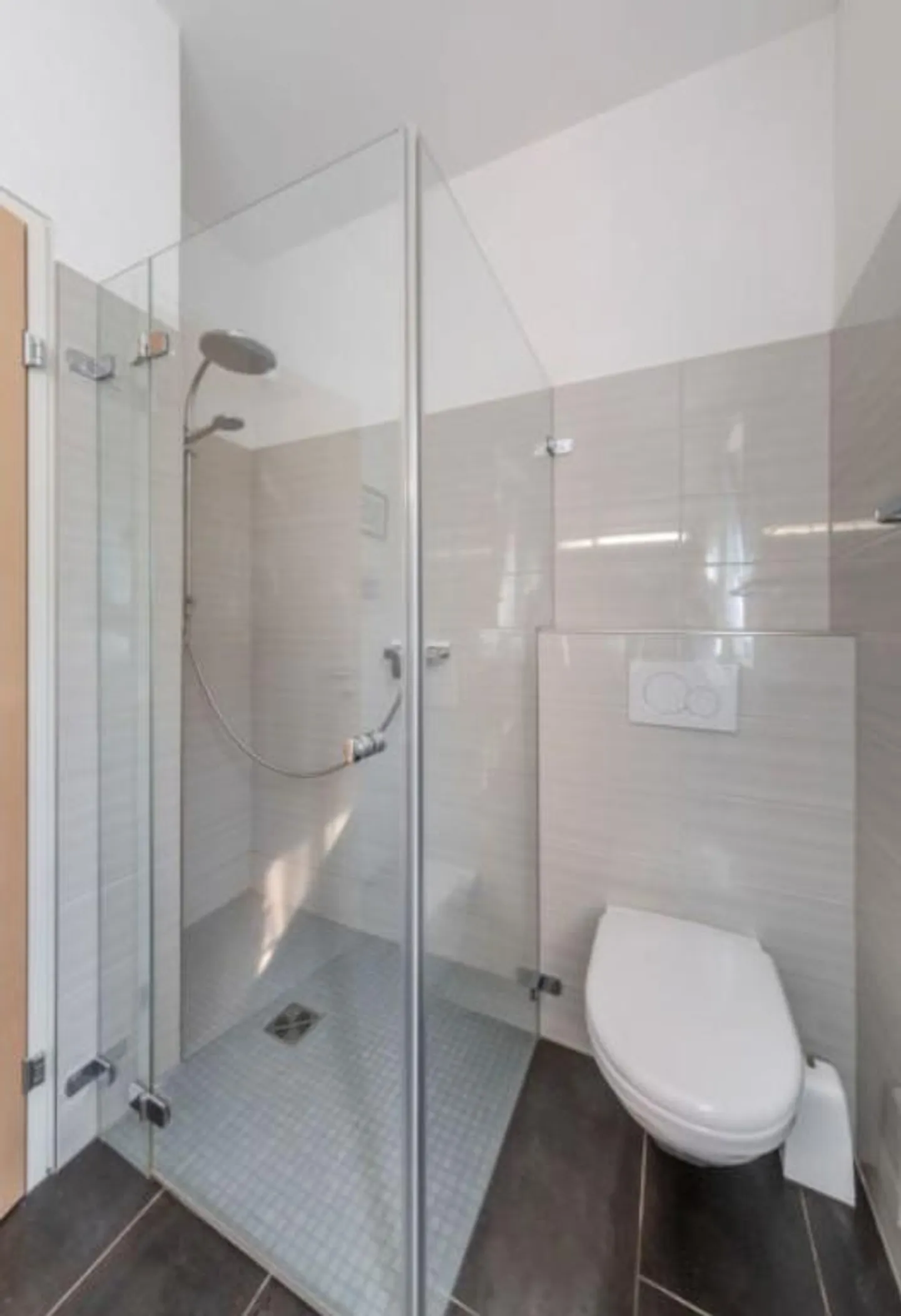 Neuwertige 4.5-Zimmer Attika-Wohnung zu vermieten - Photo 6 of 18