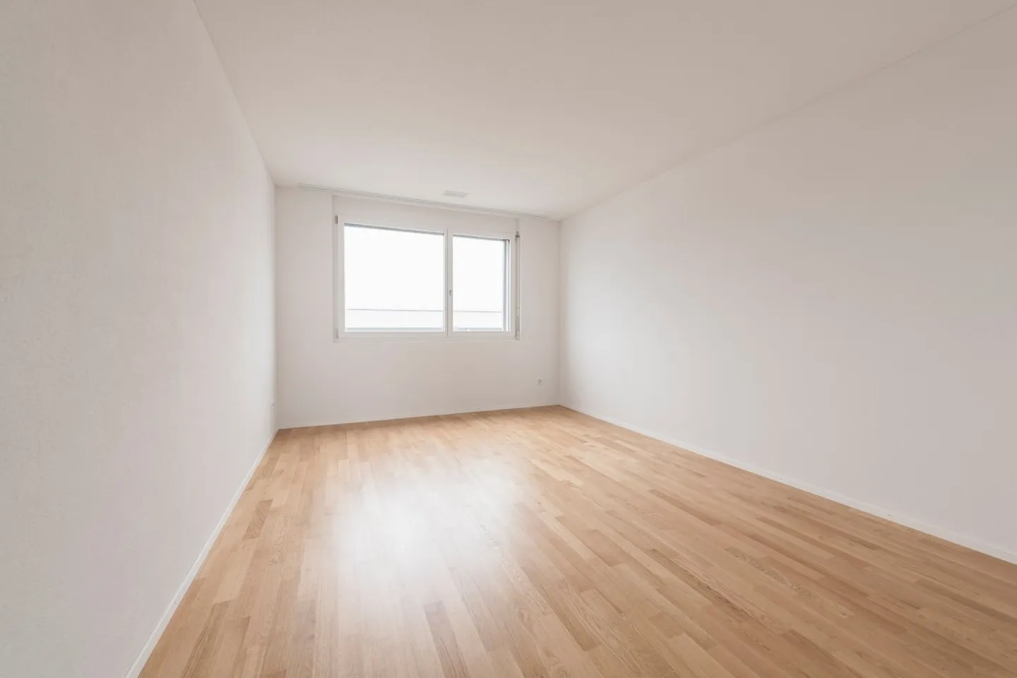 Appartements modernes, spacieux et lumineux de 2,5 pièces au centre de Münsingen - Photo 3 sur 7