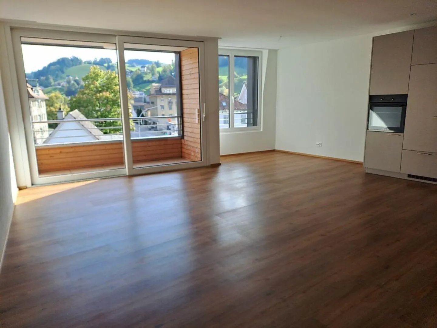 Helle 3.5 Zimmer-Wohnung - Foto 2 von 8