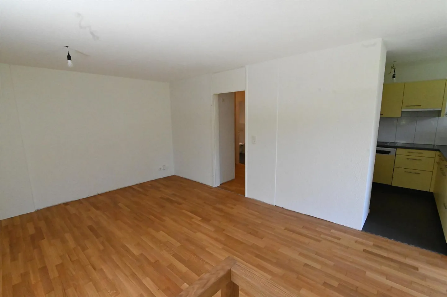 3 1/2 EG Garten-Wohnung - Foto 3 von 15