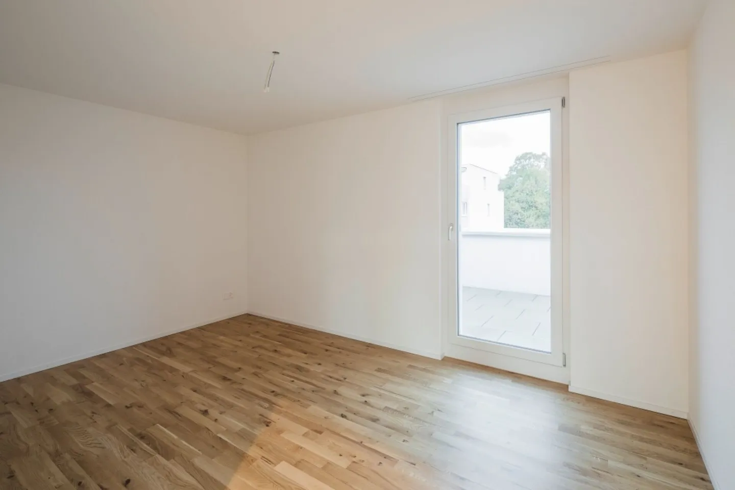 Ampio appartamento di 3,5 locali in standard di proprietà - Foto 5 di 10