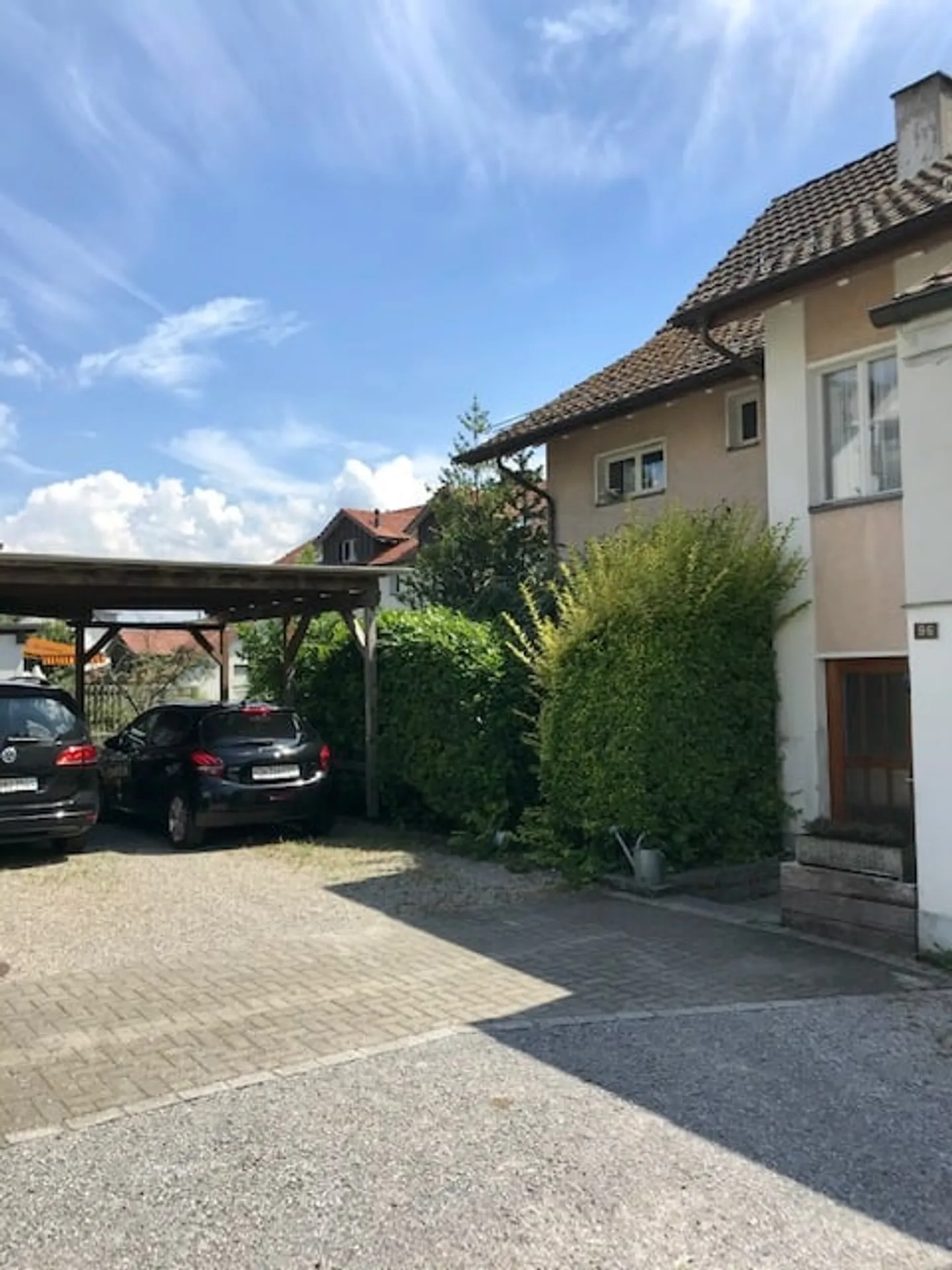 befristete 6-Zimmer-Wohnung mit schönem Garten - Foto 2 di 8