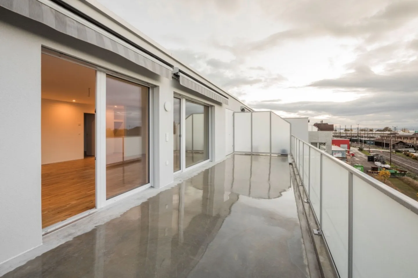 Ampio appartamento di 3,5 locali in standard di proprietà - Foto 10 di 10