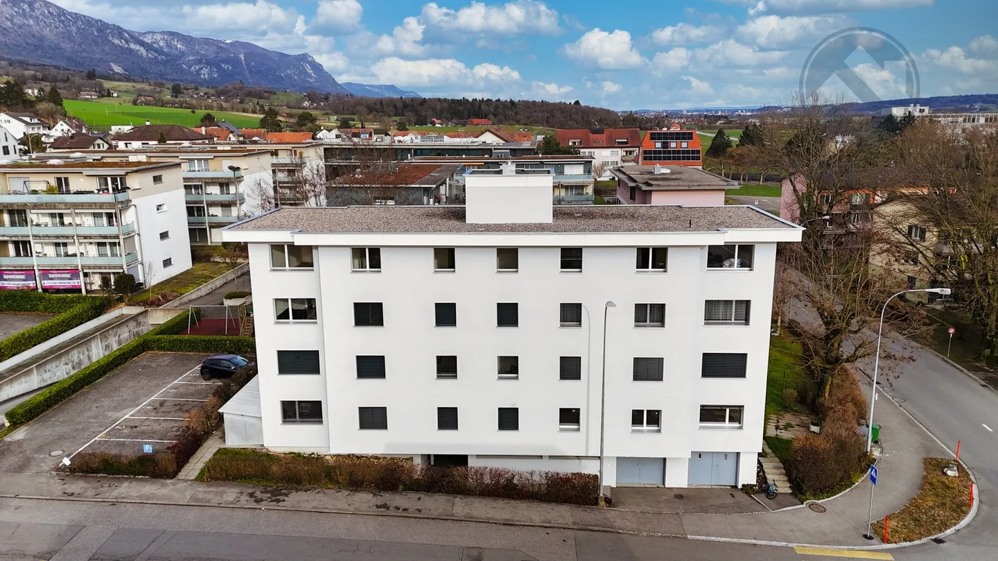 Renoviertes Mehrfamilienhaus - Foto 2 von 18