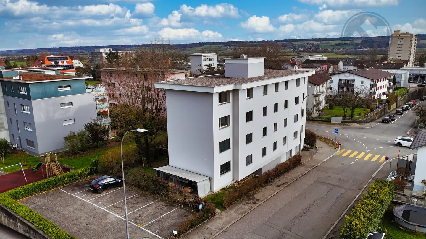 Renoviertes Mehrfamilienhaus - Foto 3 von 18