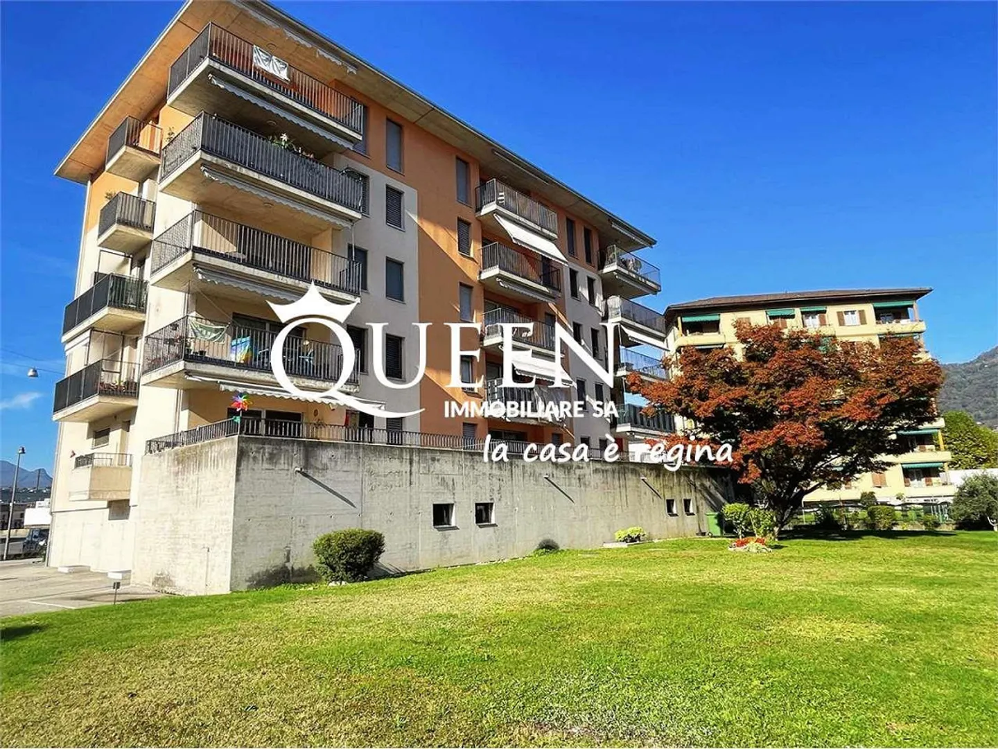Chiasso: Penthouse with 4.5 rooms, 140 m², balconies, unobstructed view and garden - Photo 1 of 13