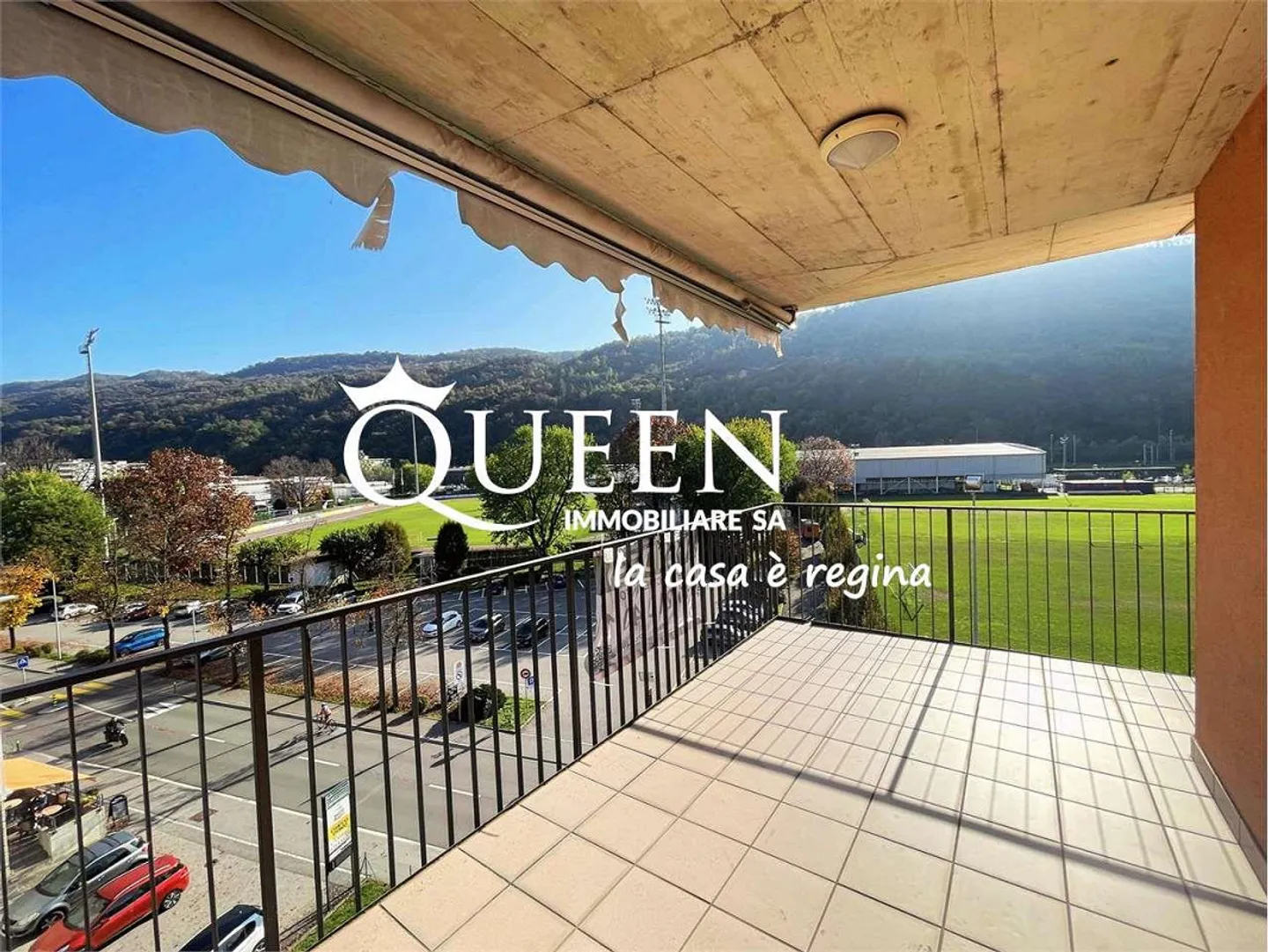Chiasso: Penthouse with 4.5 rooms, 140 m², balconies, unobstructed view and garden - Photo 6 of 13