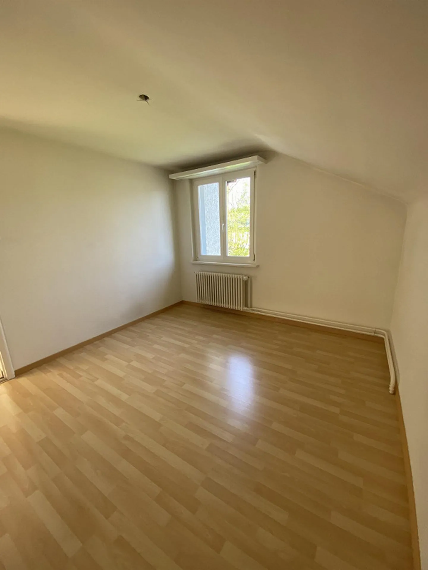 Appartamento 3½ locali con ripostiglio al 2° piano - Foto 7 di 9