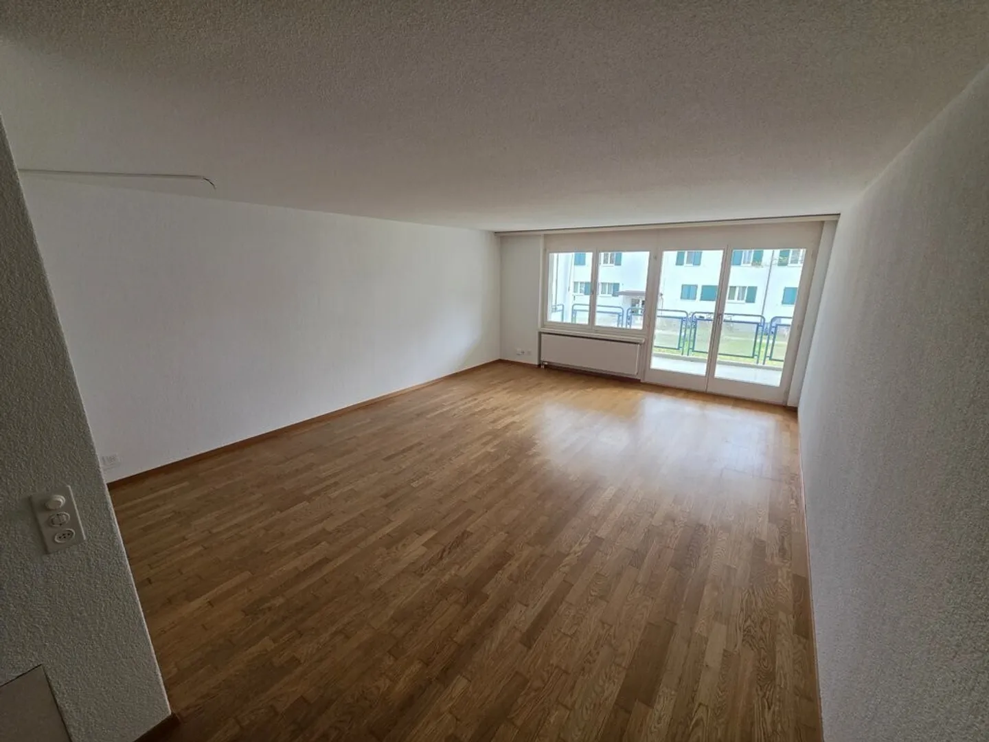 Appartamento attraente di 3,5 stanze a Glattfelden - idealmente situato - Foto 4 di 8