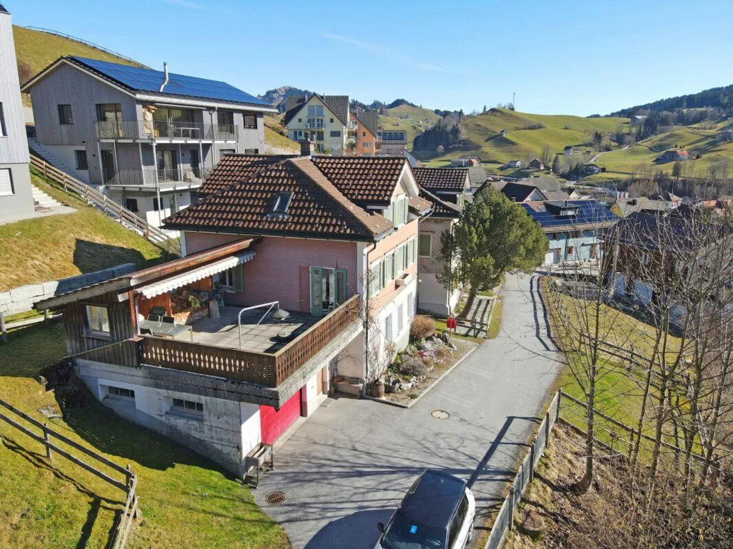 Charmantes Einfamilienhaus - Foto 2 von 12