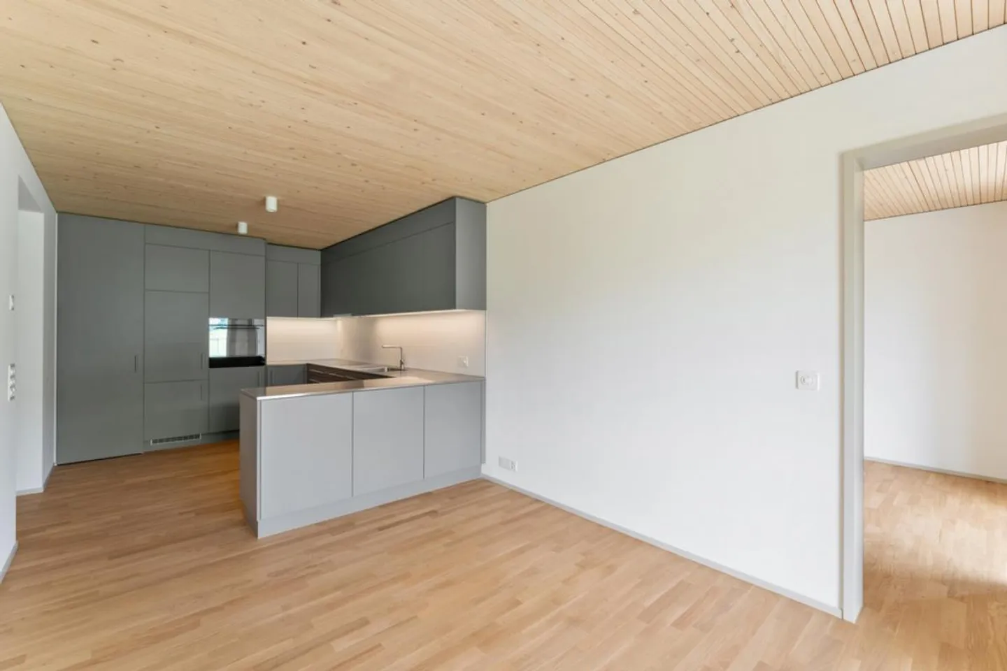Modernes Apartment Nahe Natur - Foto 2 von 9