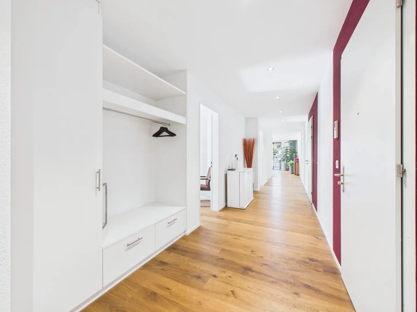 Appartamento esclusivo di 4,5 locali con ampia terrazza e balcone - Foto 2 di 13