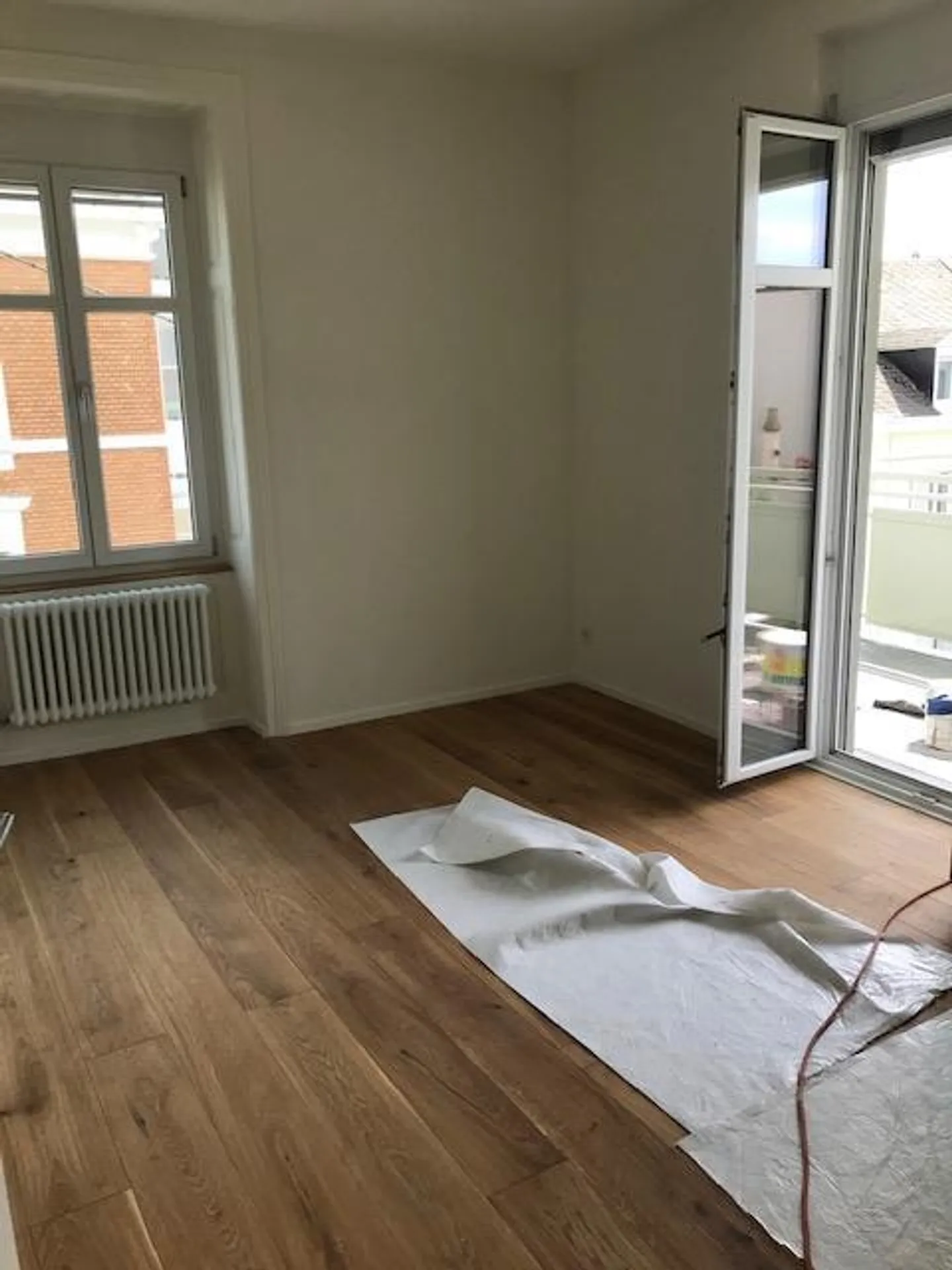 Appartement moderne de 3 pièces avec balcon - Photo 4 sur 9