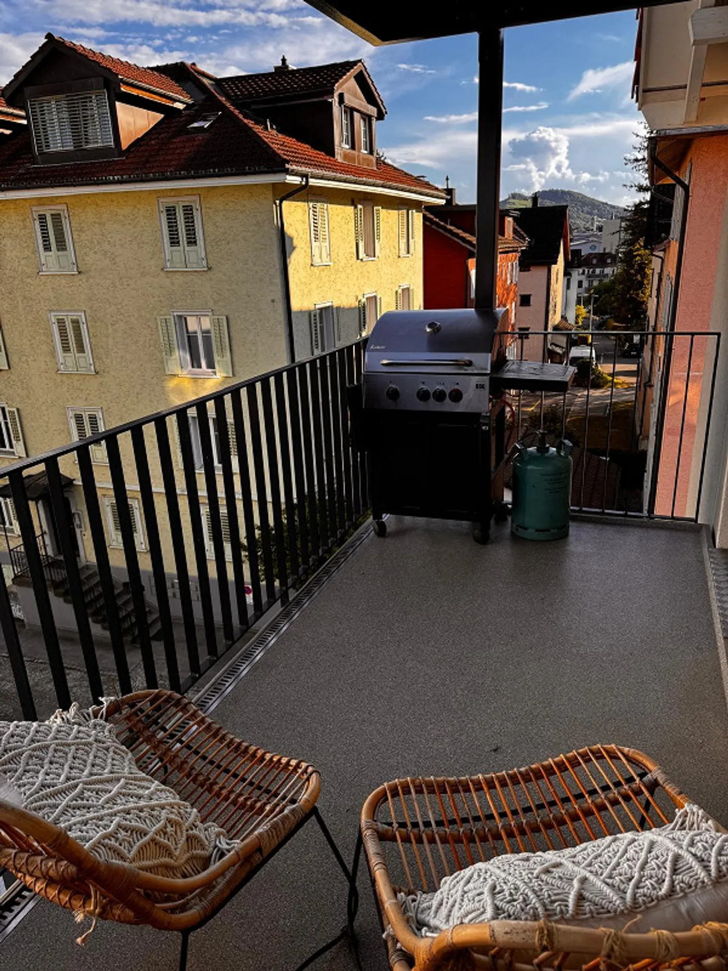 Appartamento luminoso con balcone - Foto 11 di 11