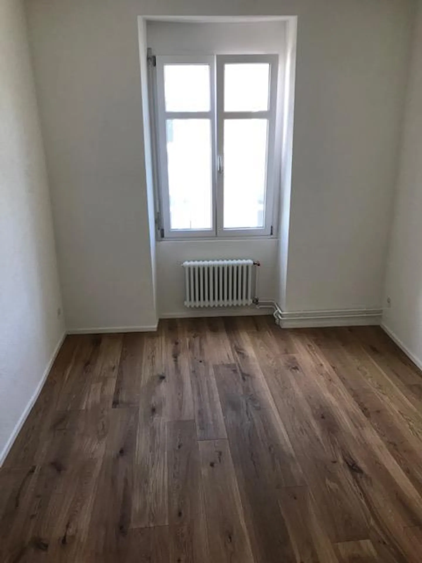 Appartement moderne de 3 pièces avec balcon - Photo 5 sur 9