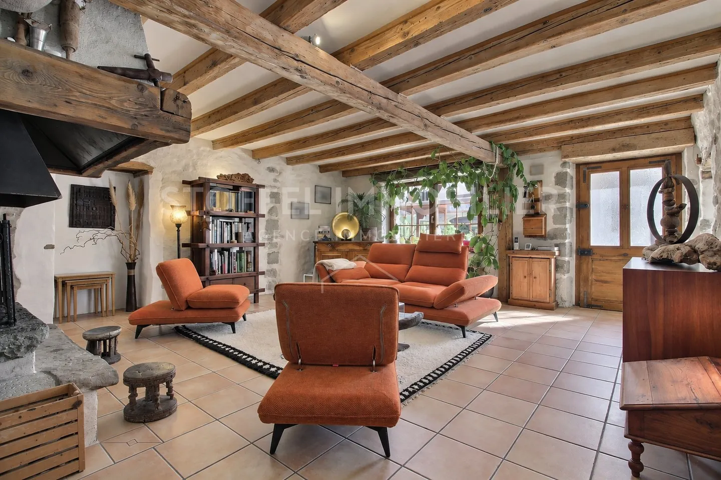 Charming Village House in Plan-les-Ouates - Photo 2 of 12