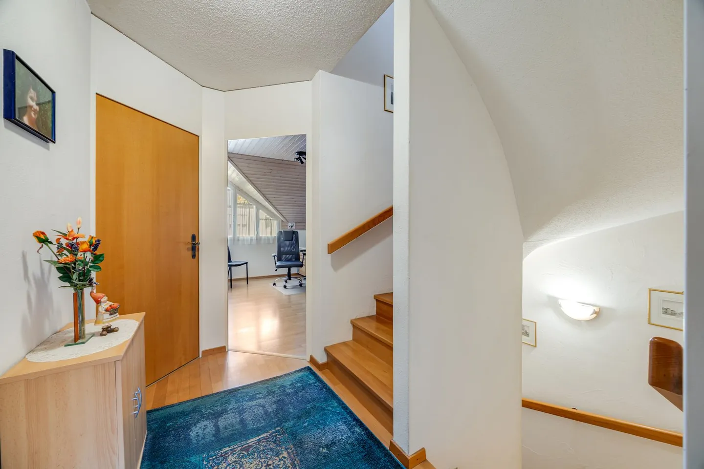 Charmantes 5.5-Zimmer-Reihenhaus in ruhiger Lage von Siebnen - Foto 9 von 16