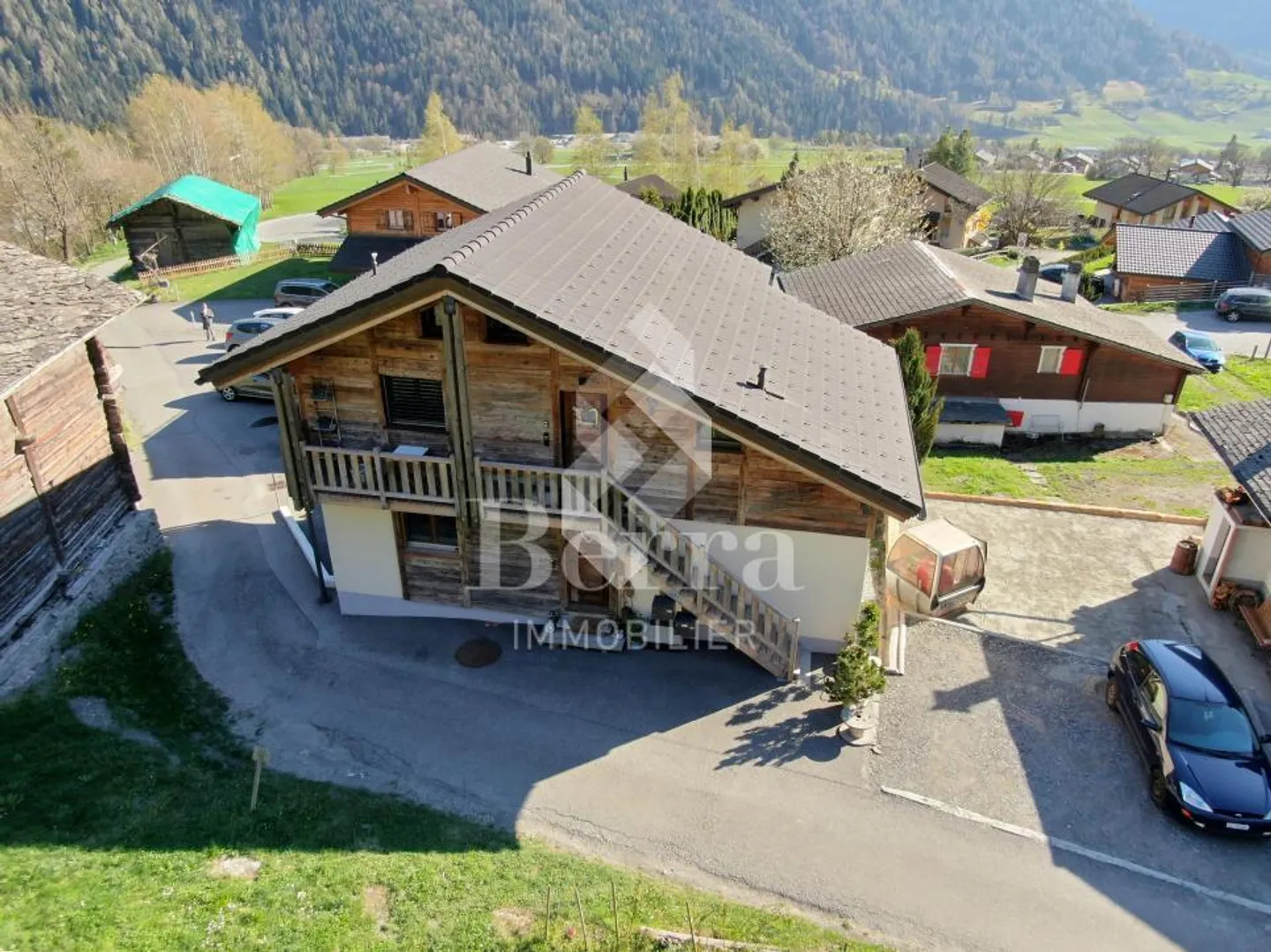 Bell'appartamento con 3,5 stanze, ristrutturato nel 2023, esposizione a sud - Foto 5 di 13