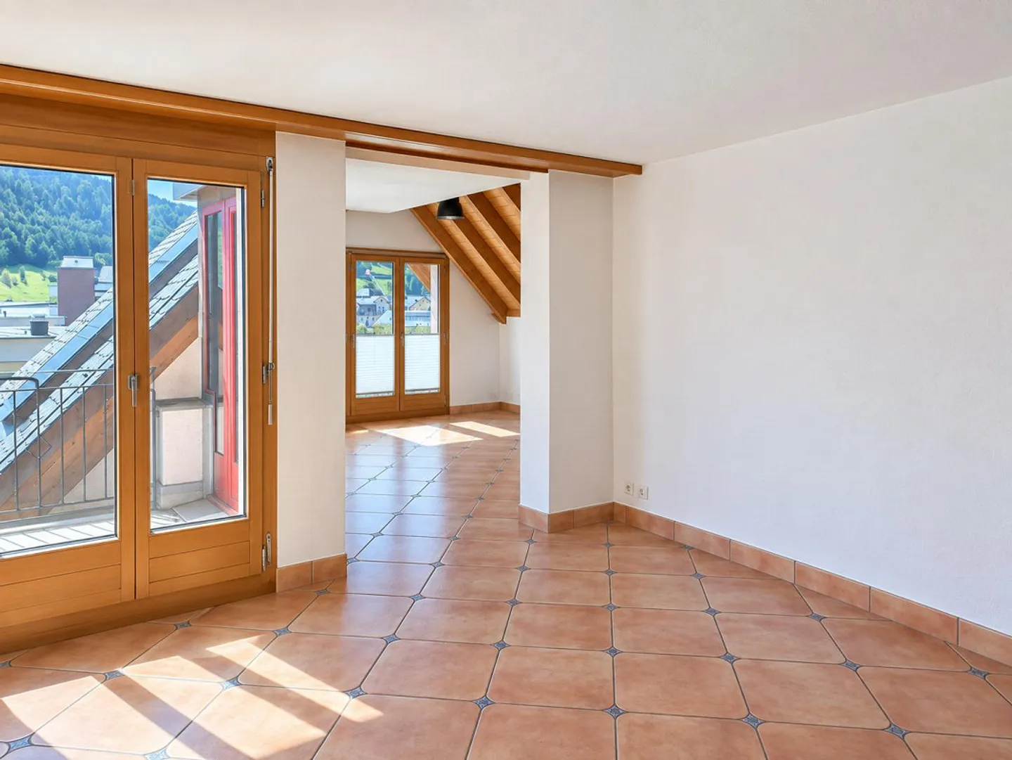 Appartement sous les combles de 5,5 pièces - Photo 5 sur 15