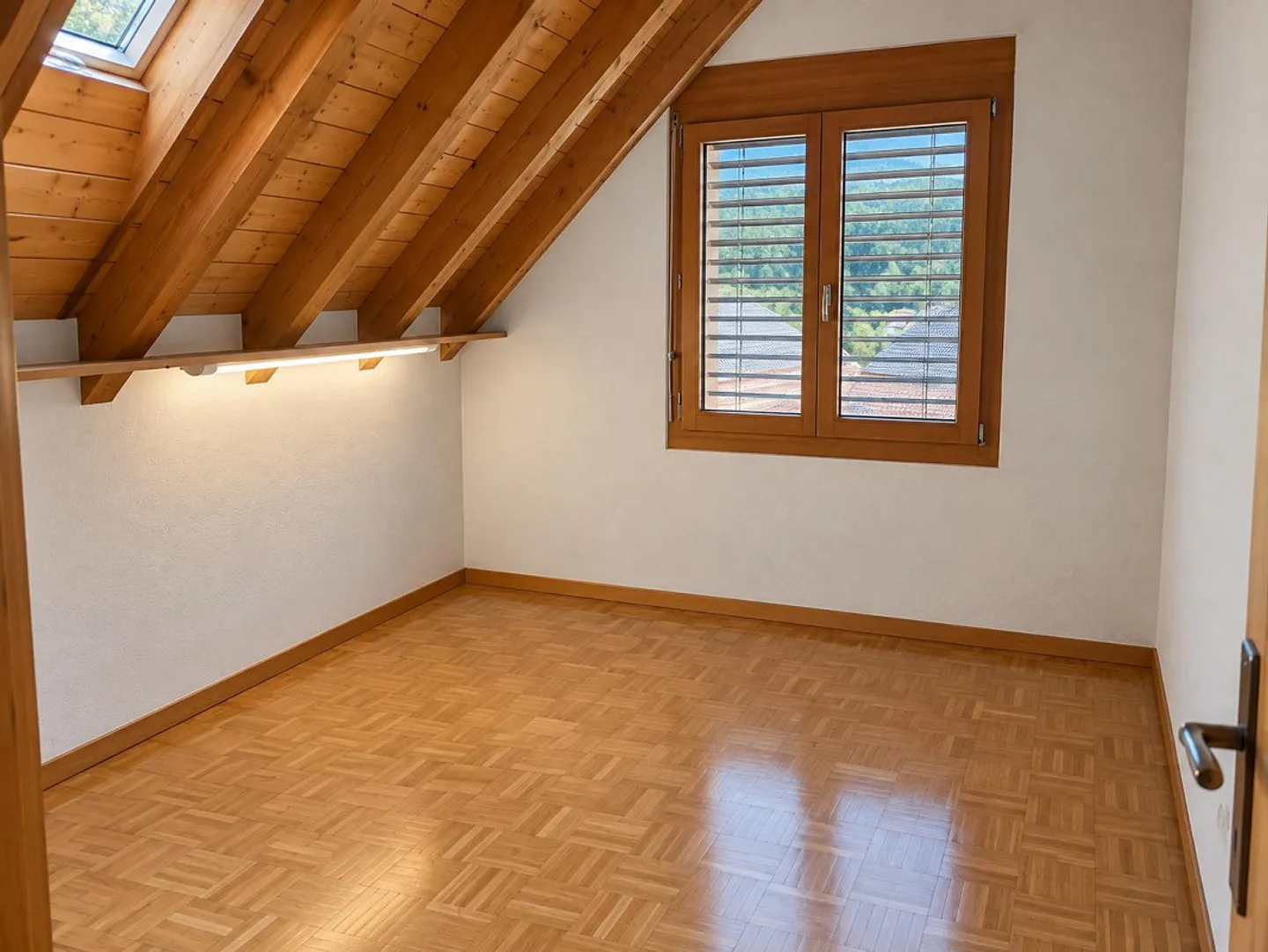 Appartement sous les combles de 5,5 pièces - Photo 12 sur 15
