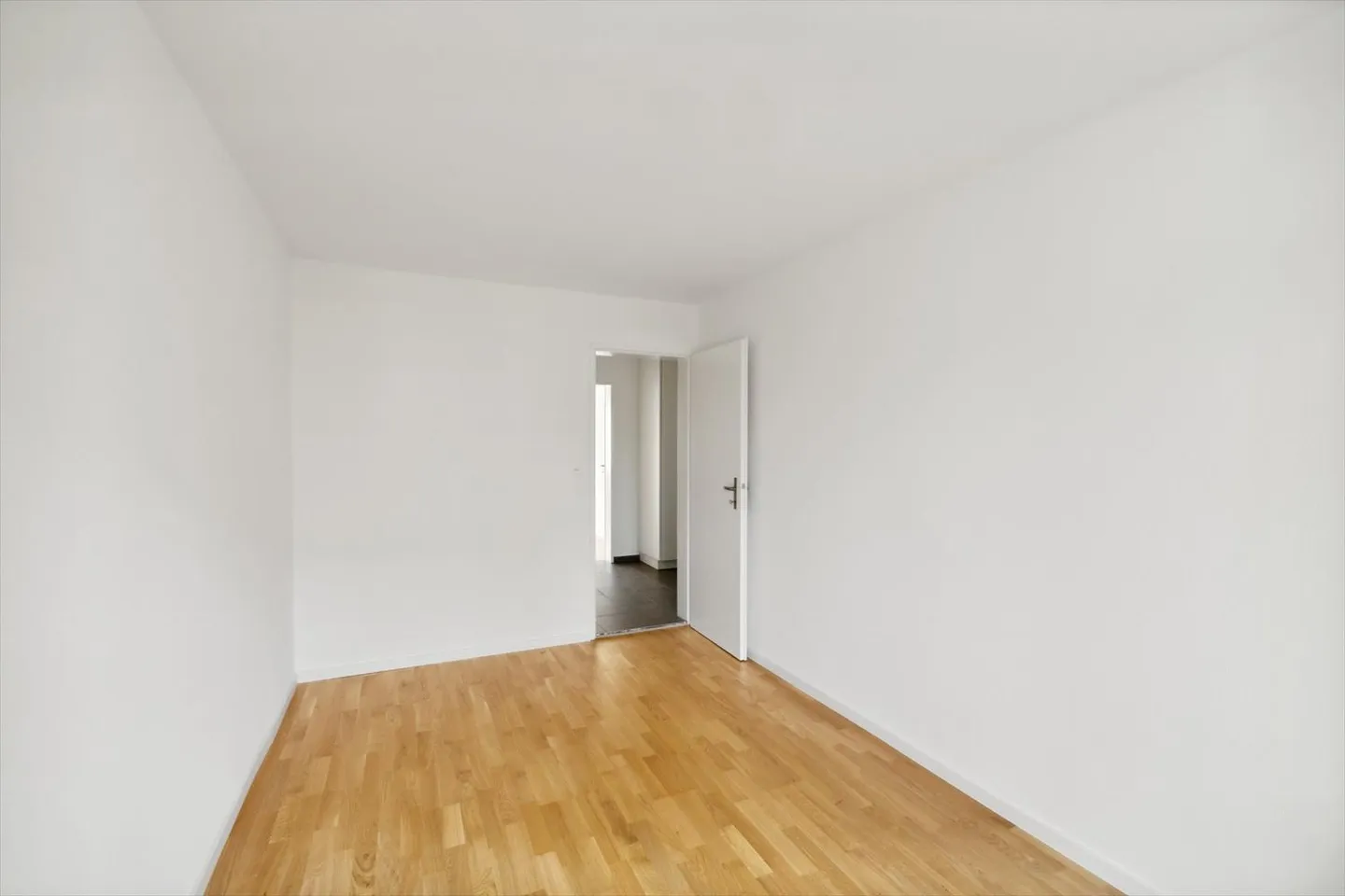 Appartamento in affitto - Foto 5 di 8