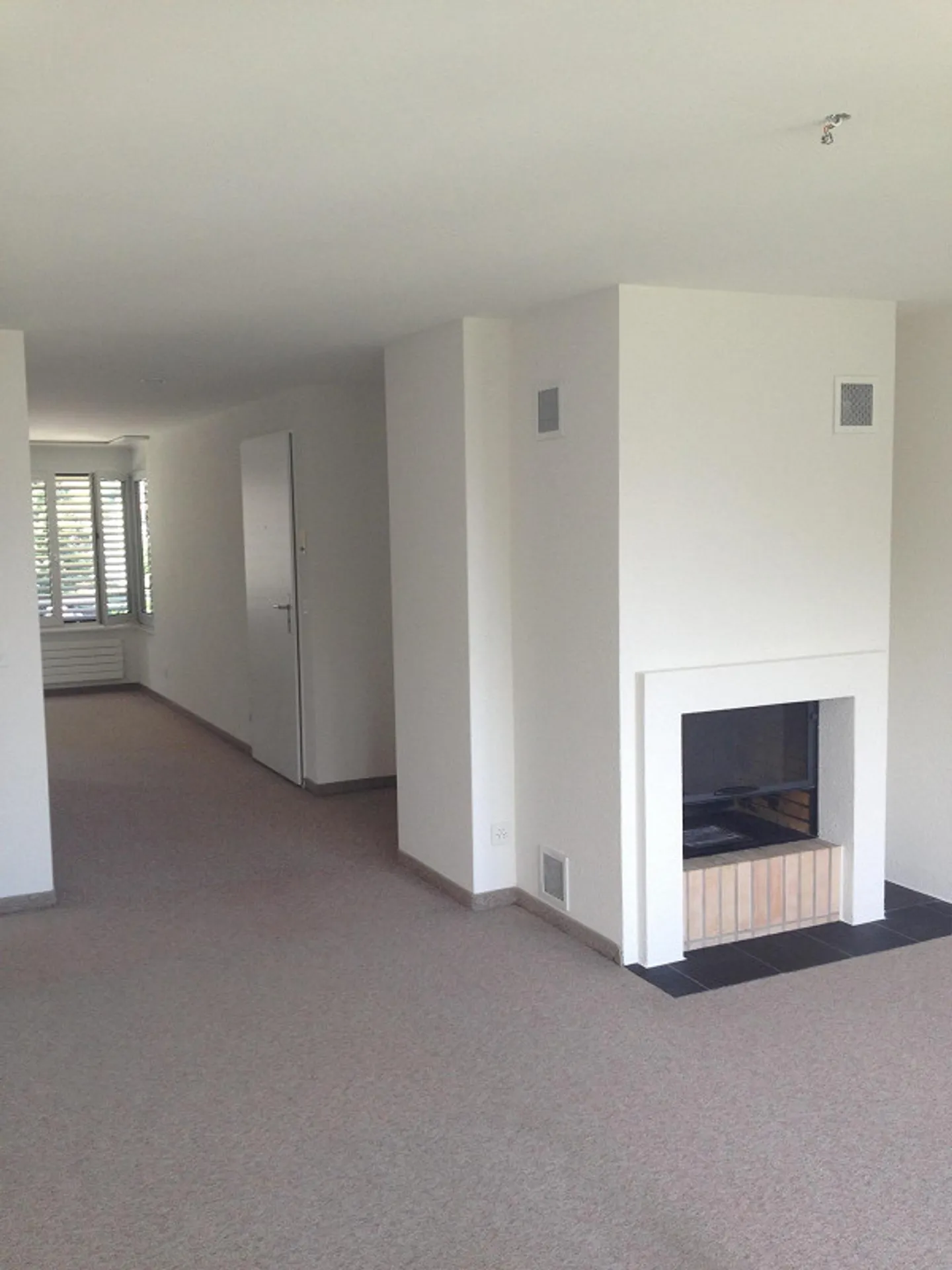 2.5 Zimmer Wohnung im schönen Dorf Lachen SZ - Photo 2 of 8