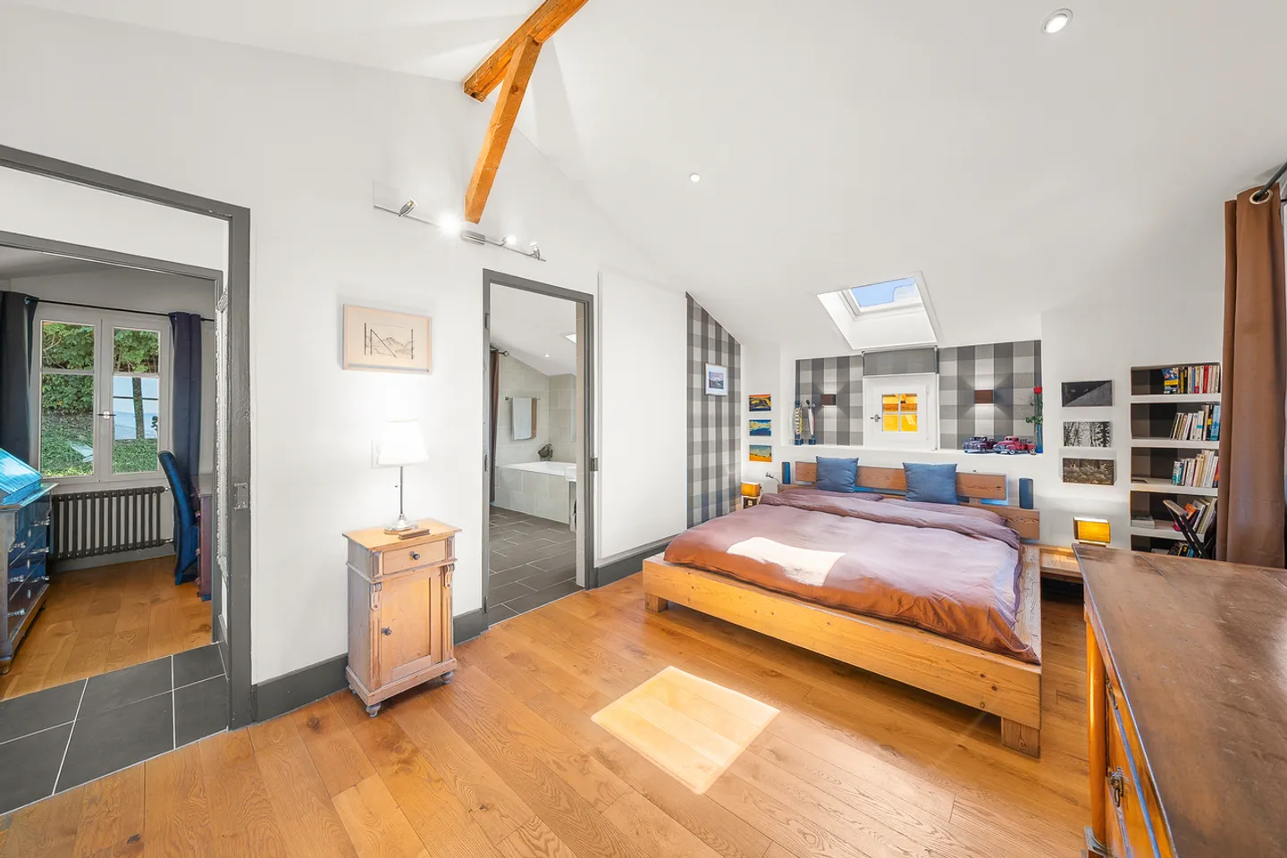 Chalet de caractère rénové, prestations contemporaines - Photo 11 sur 19