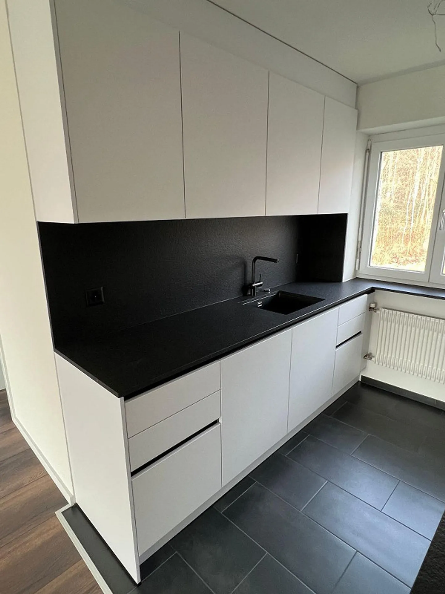 WOHNEN IM BELIEBTEN GEISSBERG-QUARTIER- STADTNAH-DIREKT AM WALDRAND - Photo 4 sur 15
