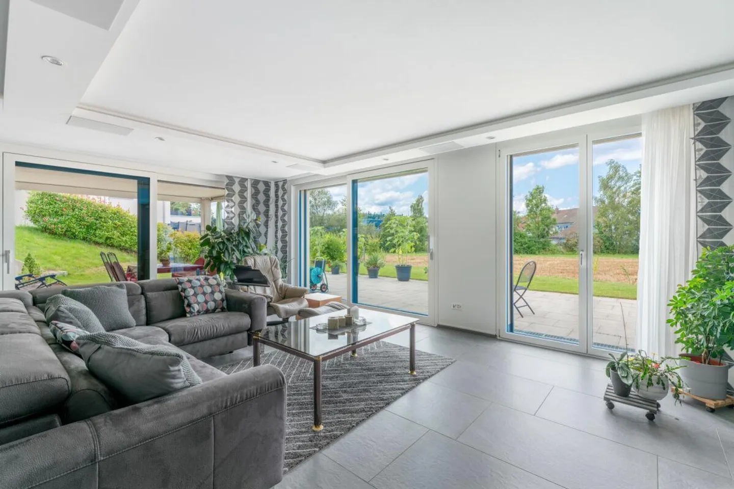 Feudali 4 ½-chambres Appartement Terrasse avec Jardin - Photo 6 sur 12