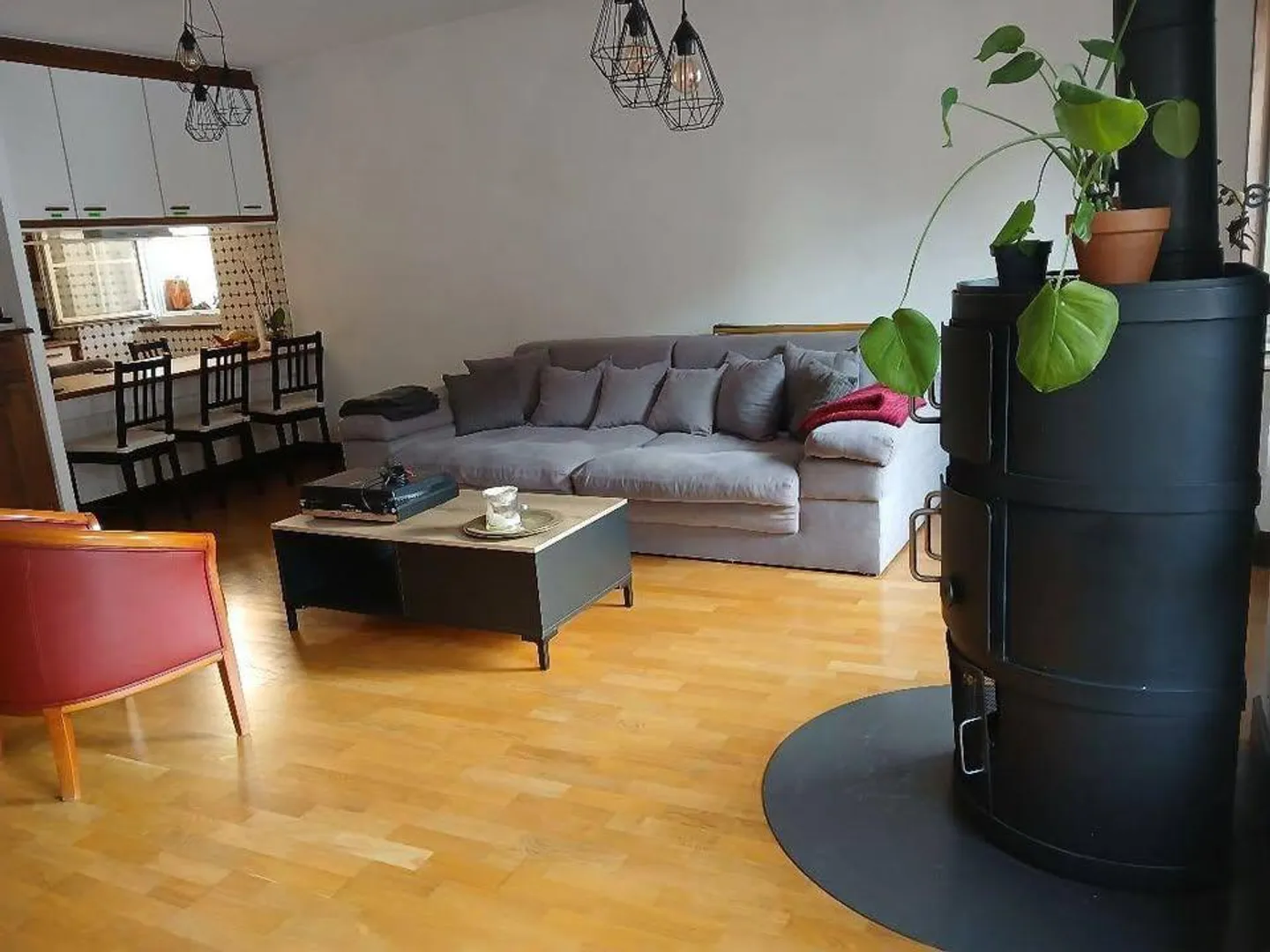Triplex mit Charakter + großer Dachbodenraum von 45 m² - Foto 1 von 11
