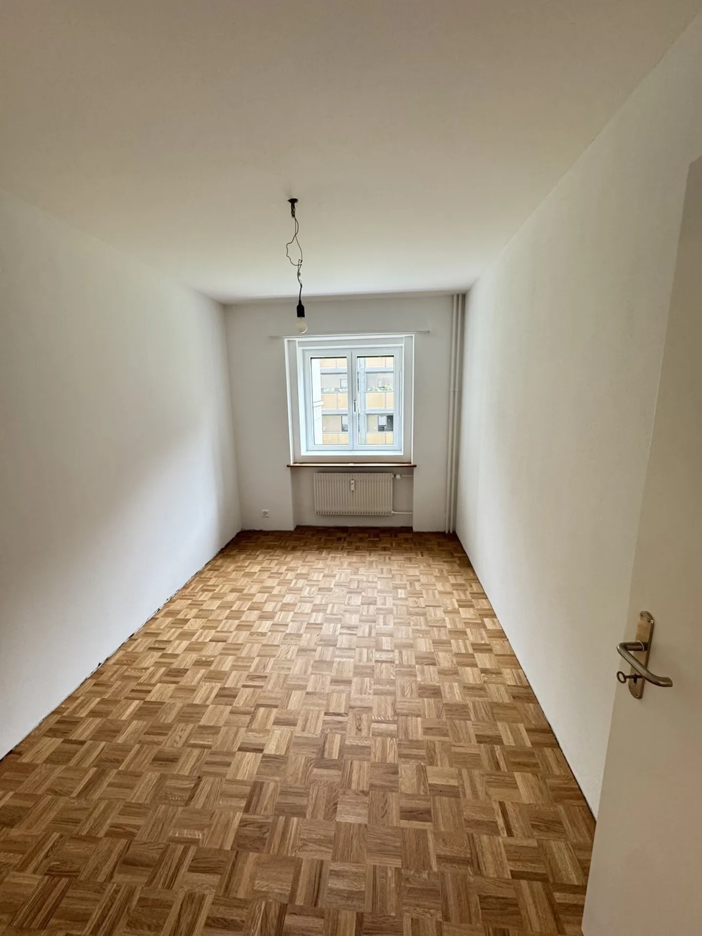 Appartamento ristrutturato di 3,5 locali nel quartiere Brünnen! - Foto 7 di 10