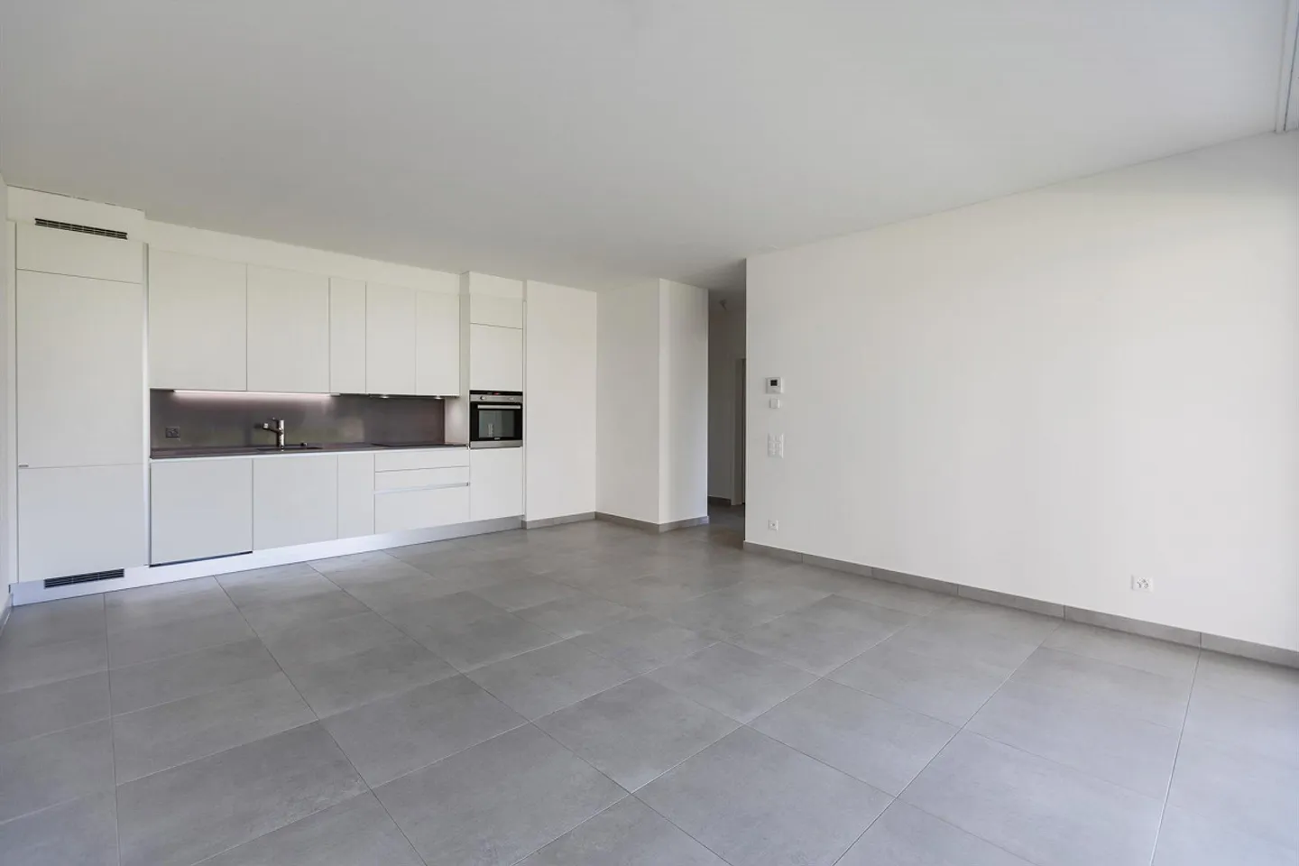 Splendid 2.5 rooms with private garden - Photo 4 of 10