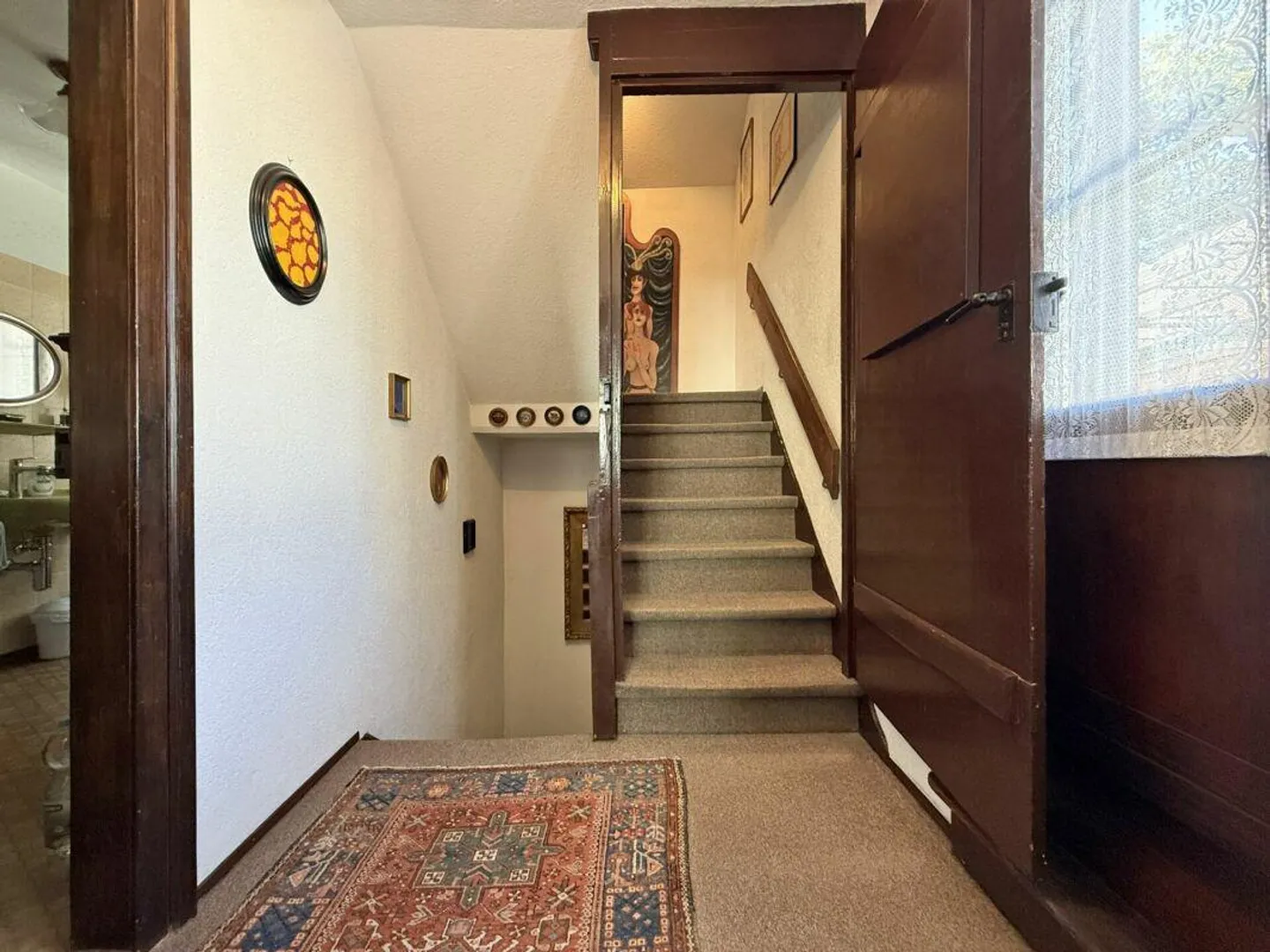 Unique Row House - Photo 8 of 14