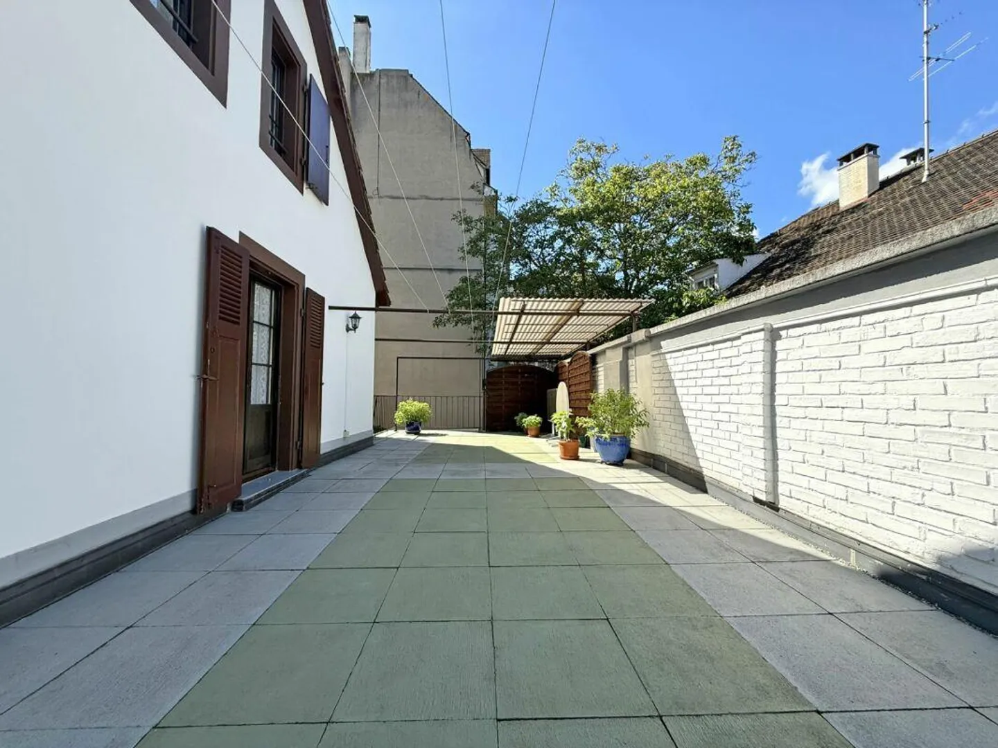 Unique Row House - Photo 12 of 14