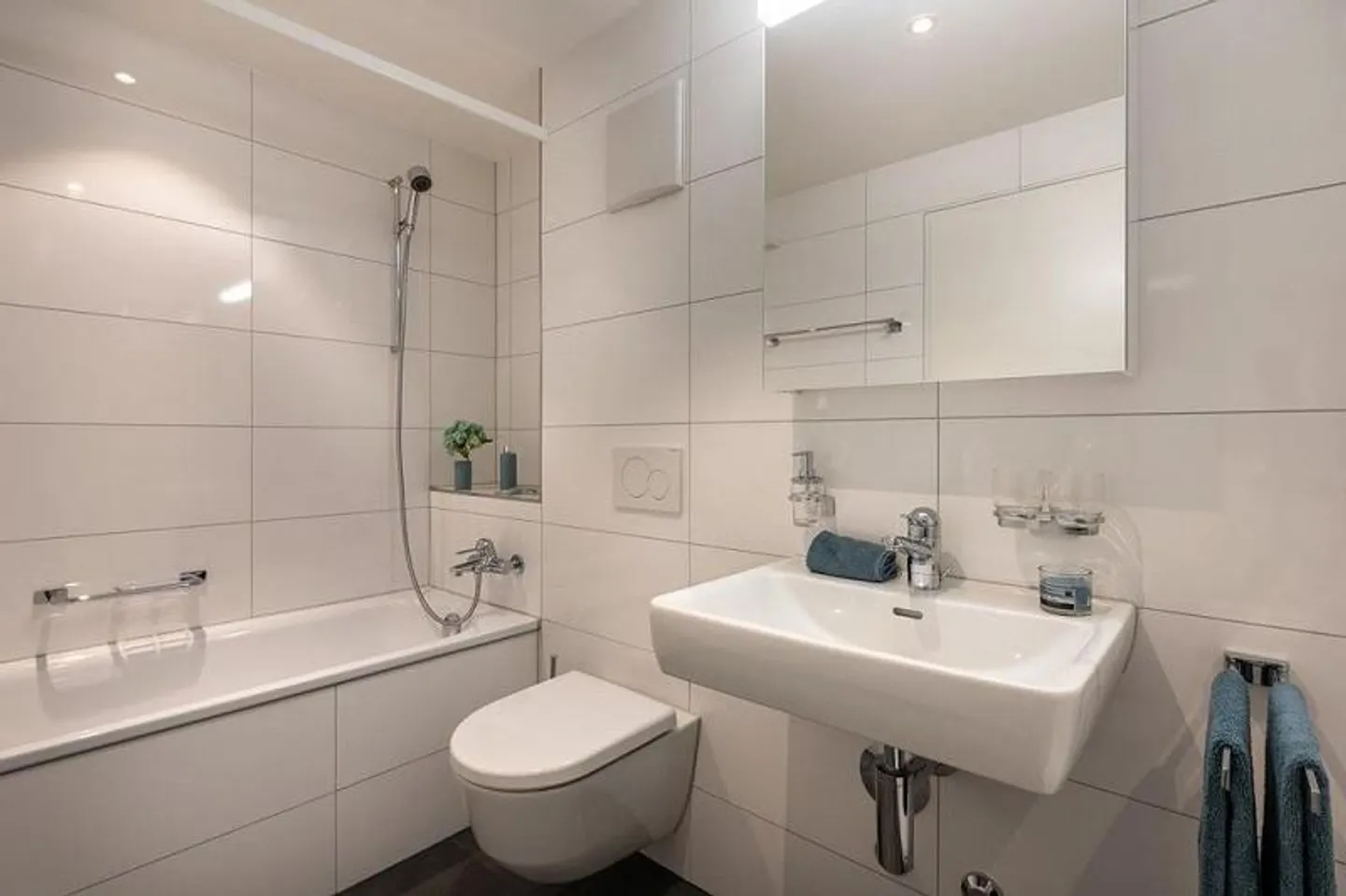 Apartment in Igis 4.5 Rooms - Photo 5 of 6